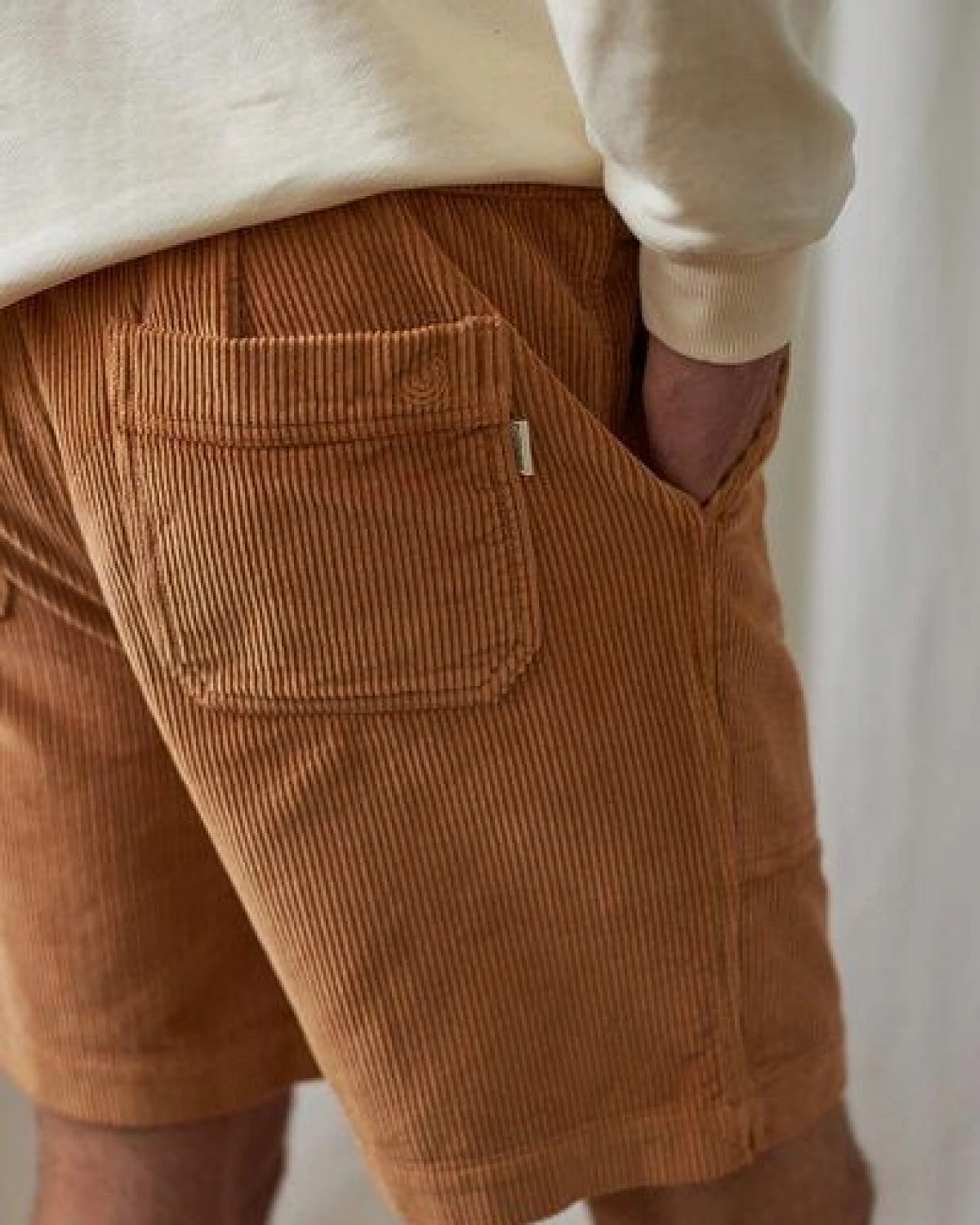 TWOTHIRDS Tilgo Shorts Navy Blue und Sand – Ansicht 4