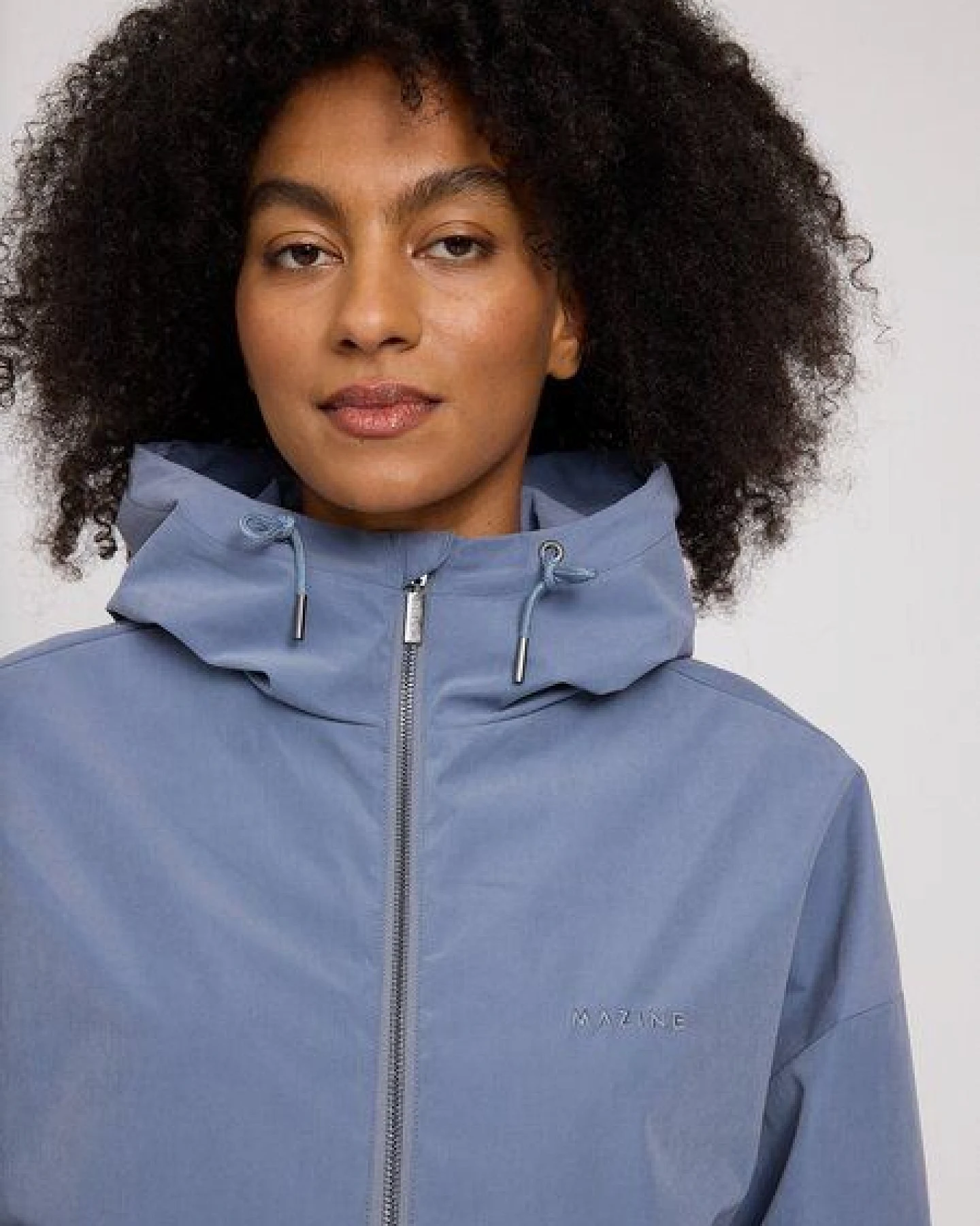 Mazine Leichte Übergangsjacke Layer Look Light - aus recyceltem Polyester – Ansicht 2
