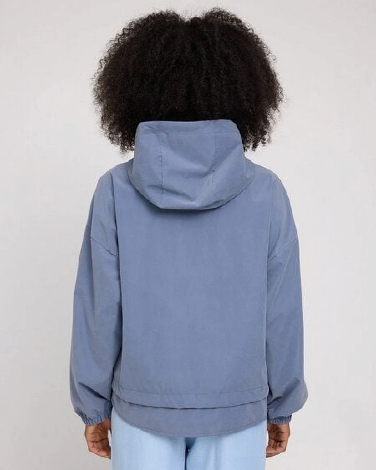 Mazine Leichte Übergangsjacke Layer Look Light - aus recyceltem Polyester – Ansicht 4