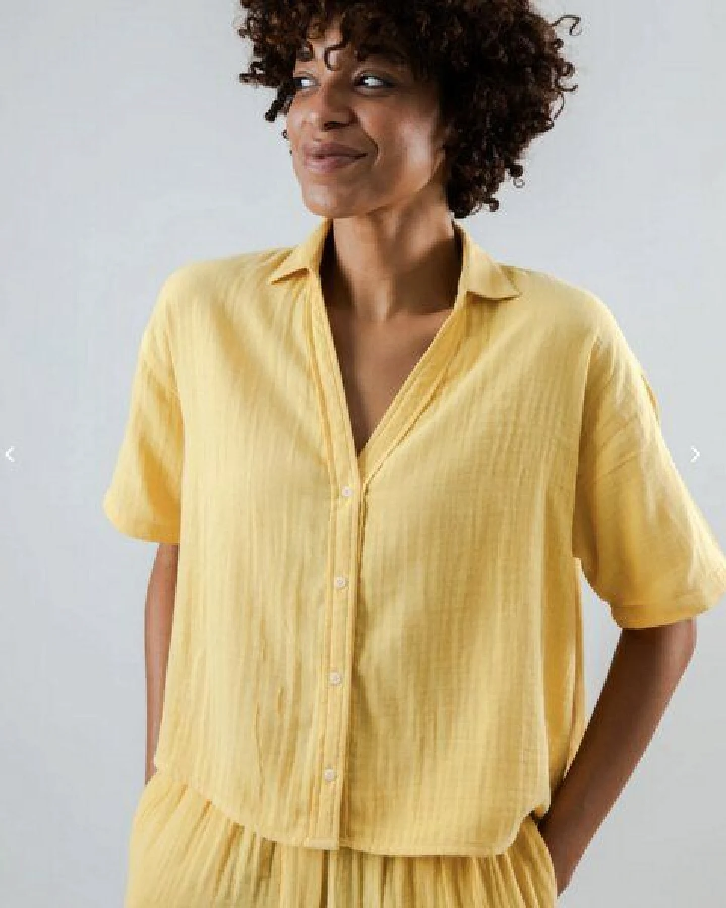 Brava Fabrics Bubble Cropped Blouse Yellow – Ansicht 2