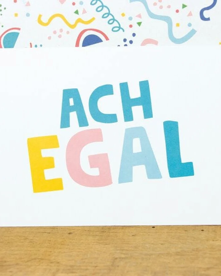 Bow & Hummingbird Postkarte "Ach Egal" aus Recyclingpapier