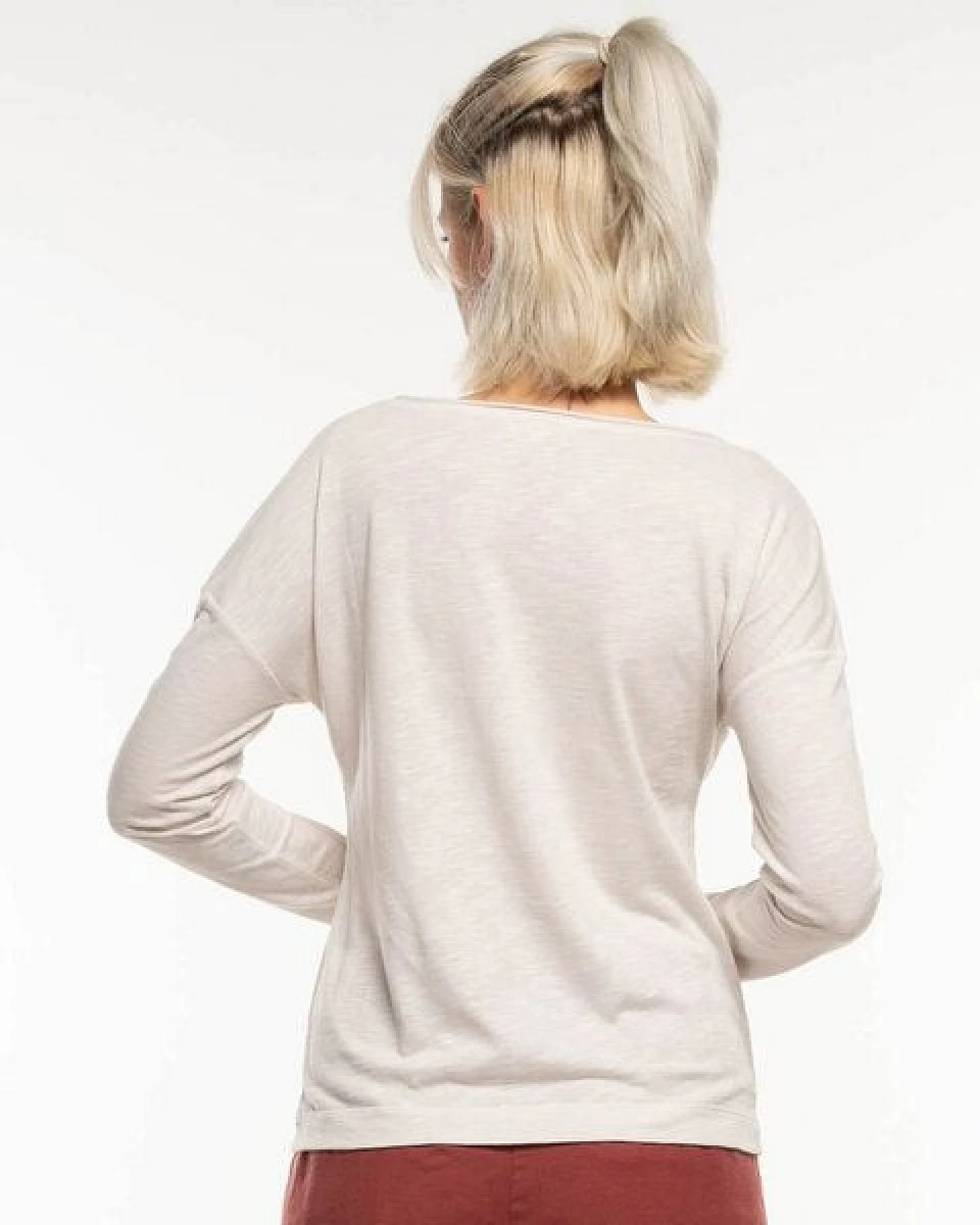 Alma & Lovis Legeres Longsleeve aus leichter Bio-Baumwolle / EcoVero – Ansicht 4