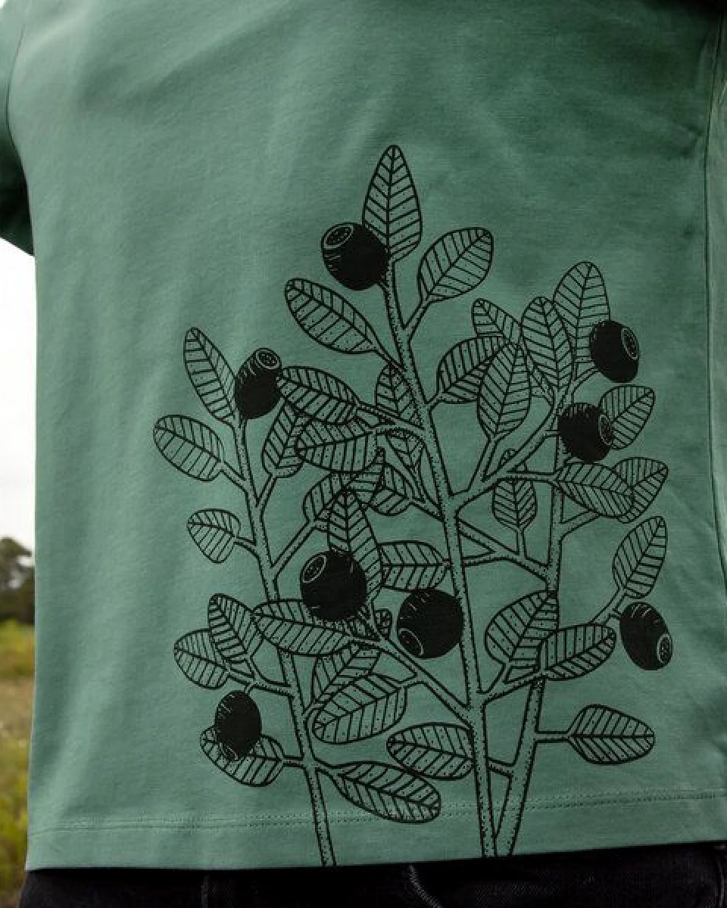Cmig Blaubeer T-Shirt Damen in green bay – Ansicht 2