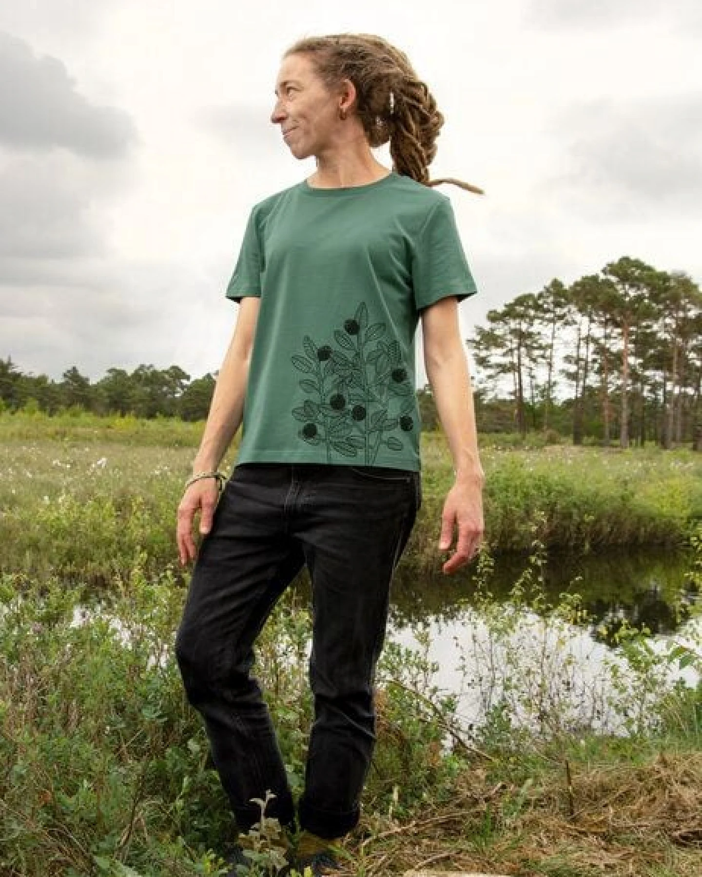 Cmig Blaubeer T-Shirt Damen in green bay – Ansicht 3