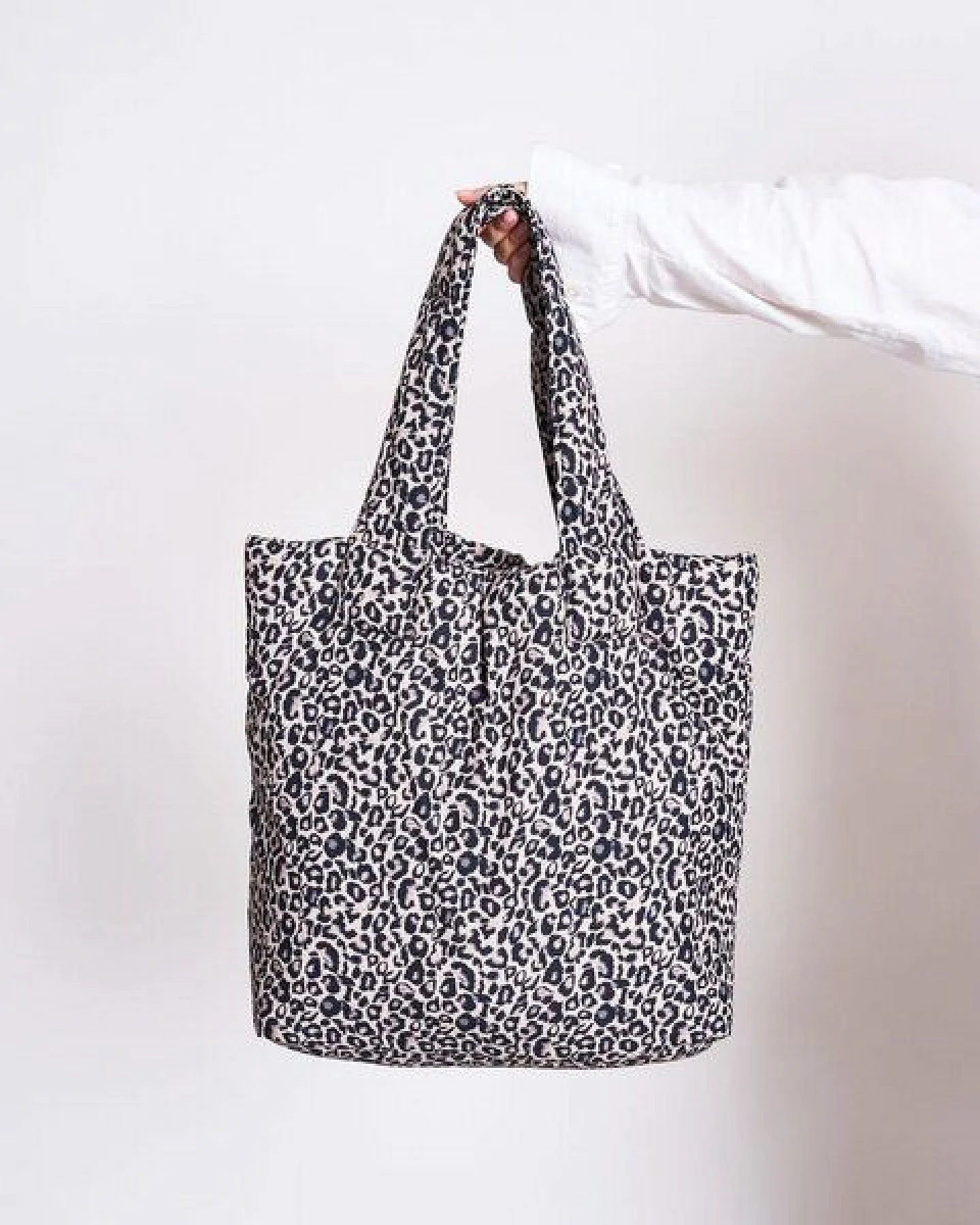 JAN N JUNE PADDED SHOPPER SMOL – Ansicht 3