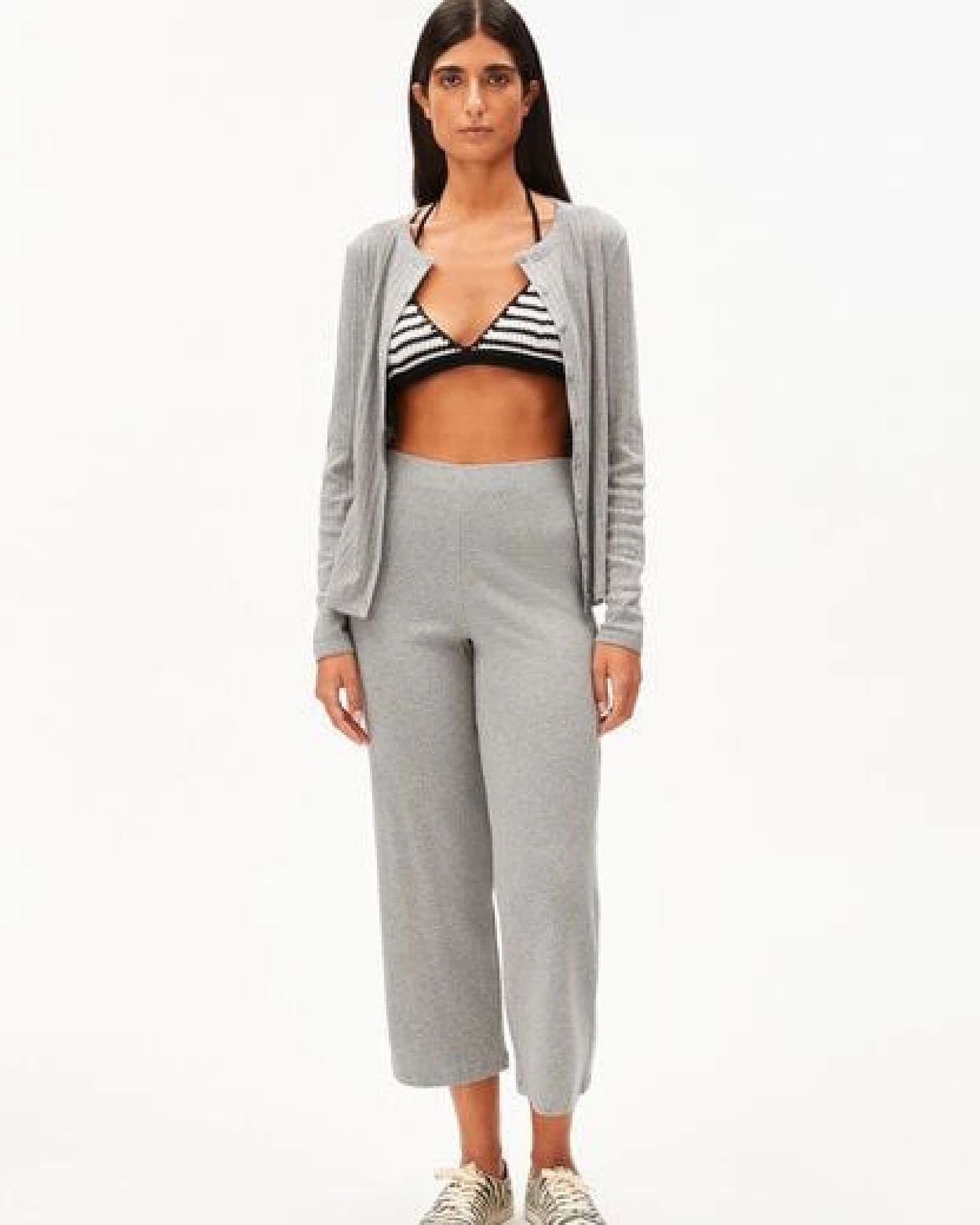 ARMEDANGELS NIANAA RIB Damen Ripp-Jerseyhose aus Bio-Baumwoll Mix – Ansicht 4
