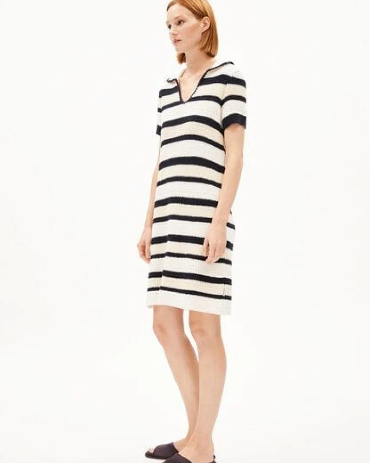 ARMEDANGELS PAOLINAA CROCHET Damen Strickkleid aus Bio-Baumwolle