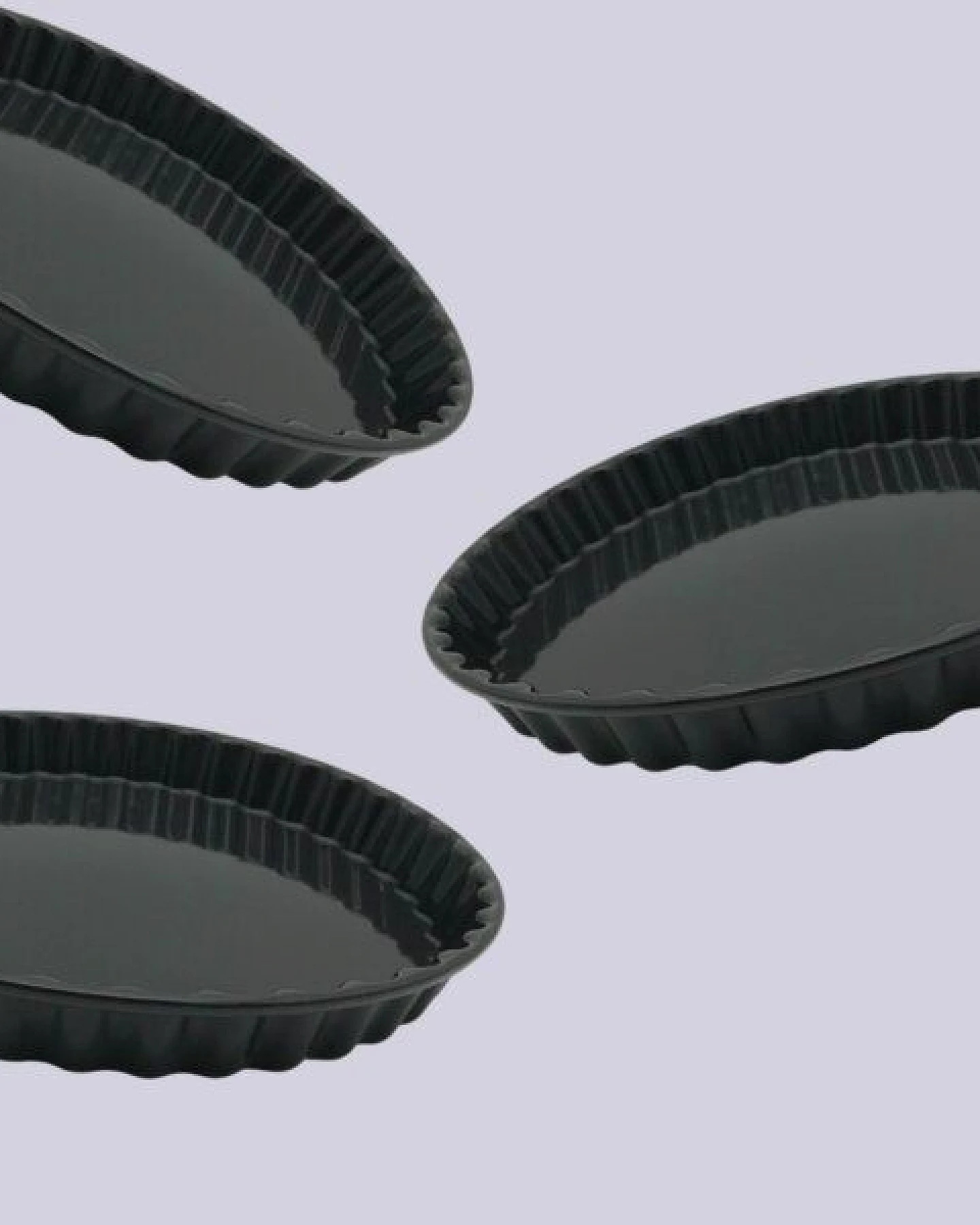 NAKOA Premium Tarteform I Quicheform I Kuchenform rund I Backfrom aus Emaille Ø 28 cm Antihaft mit Wellrand I kratzfest schnittfest spülmaschinensicher I Kuchenbodenform MADE nachhaltig IN GERMANY – Ansicht 2