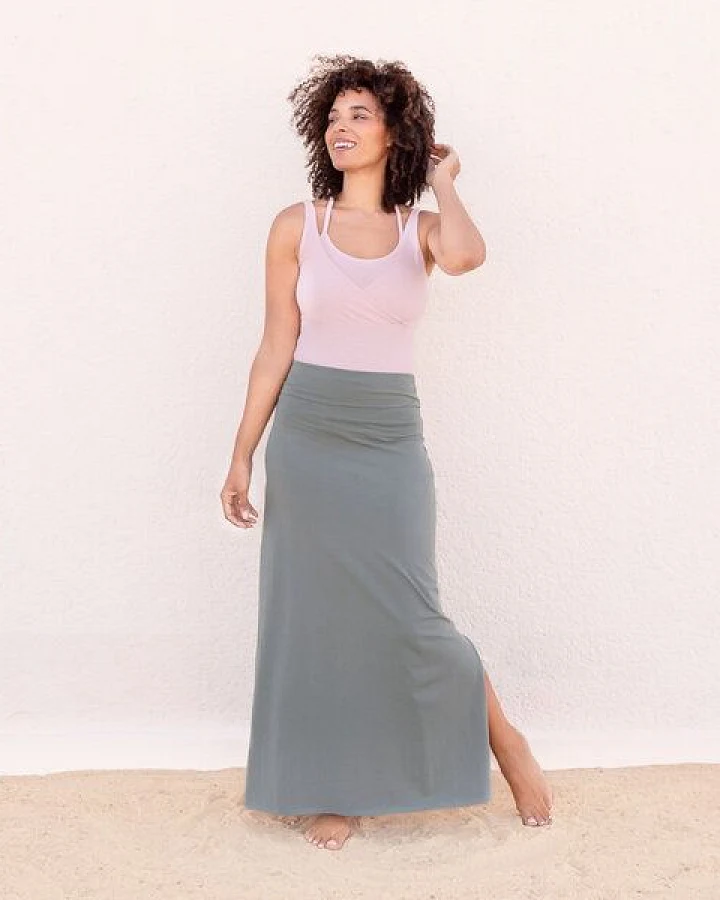 Jaya GAYATRI - Damen - Top für Yoga, Dance und Everyday mit Cache-Coeur vorne aus GOTS-zertifizierter Biobaumwolle