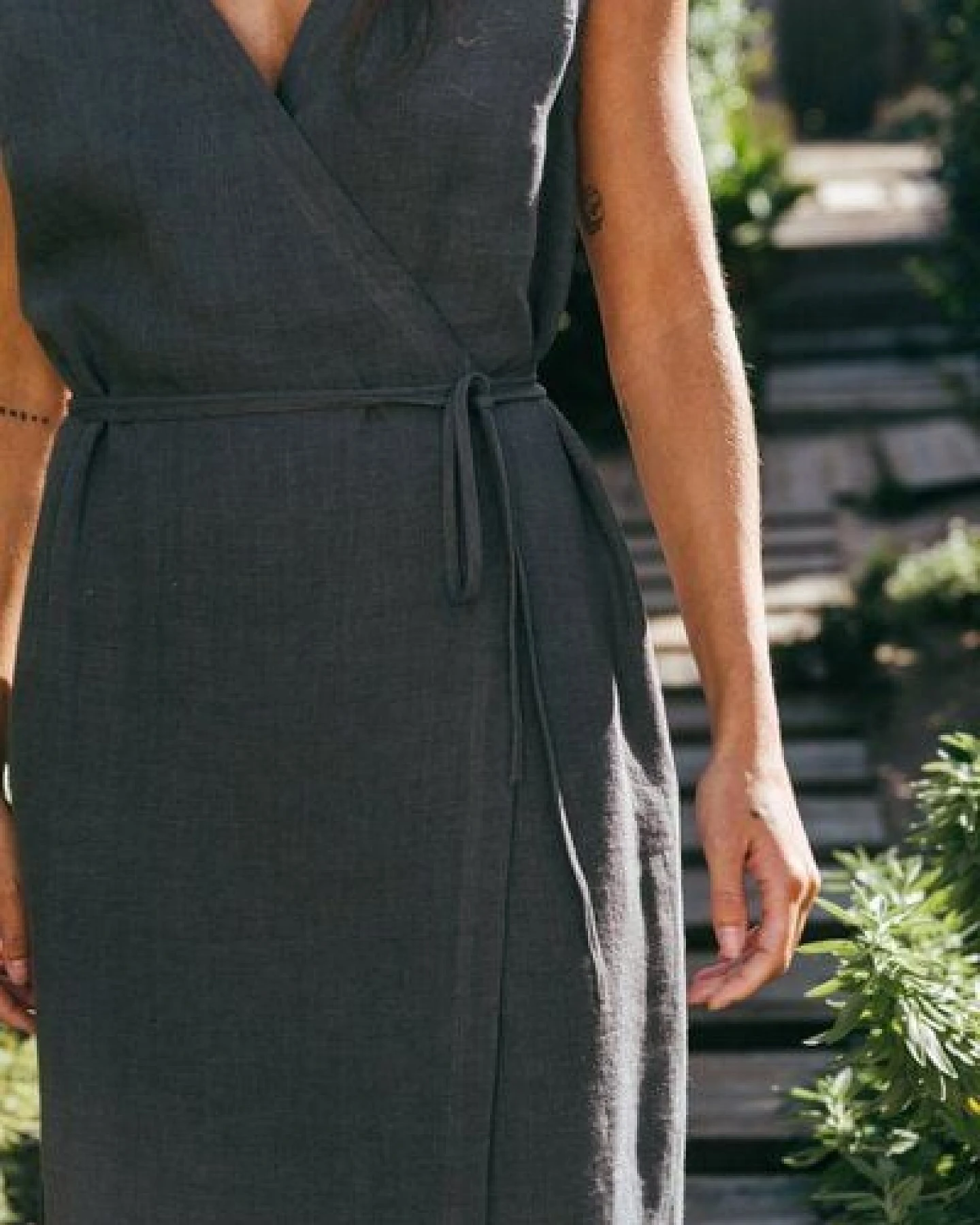 AmourLinen Wickelkleid aus Leinen AURORA – Ansicht 3
