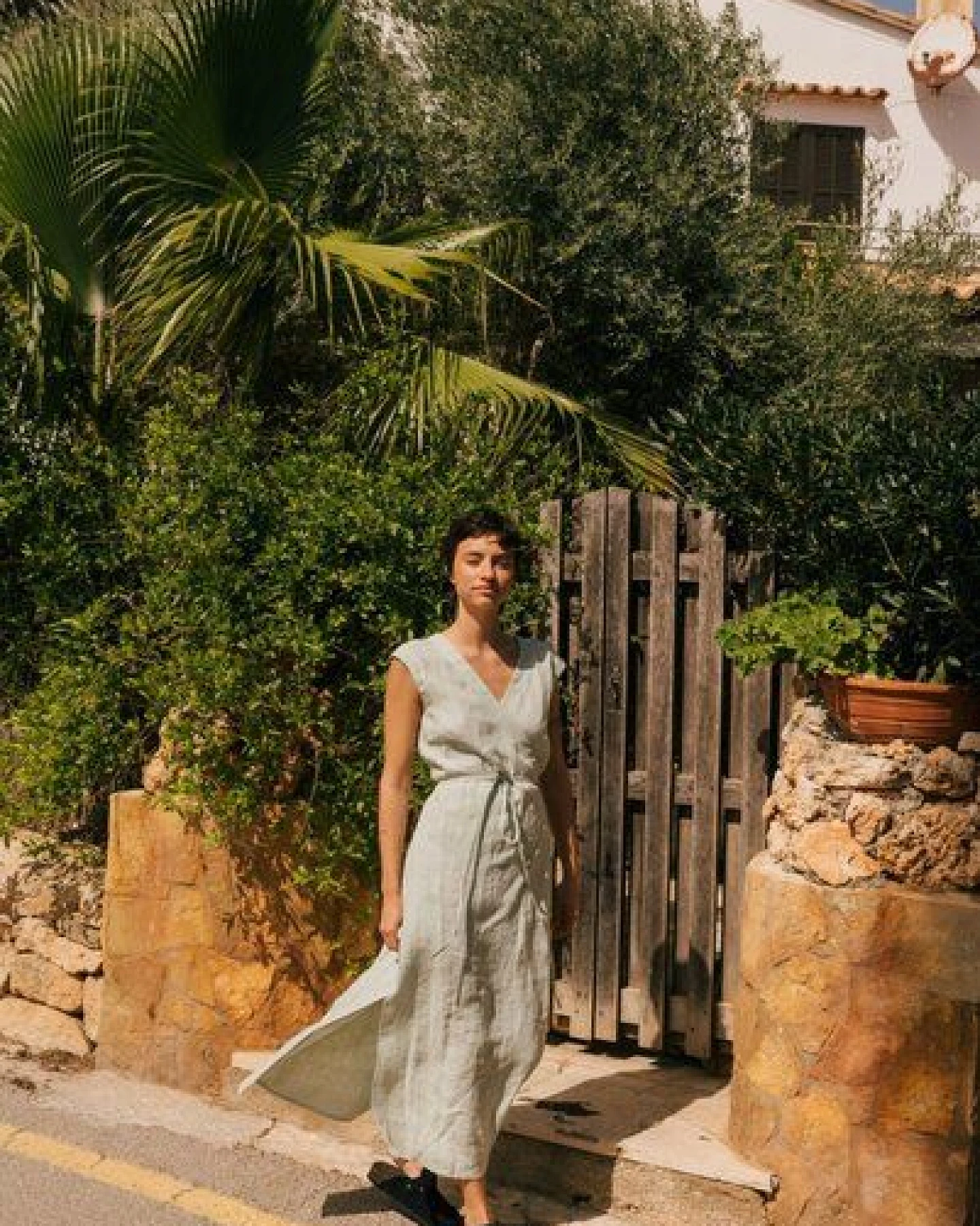 AmourLinen Wickelkleid aus Leinen AURORA – Ansicht 3