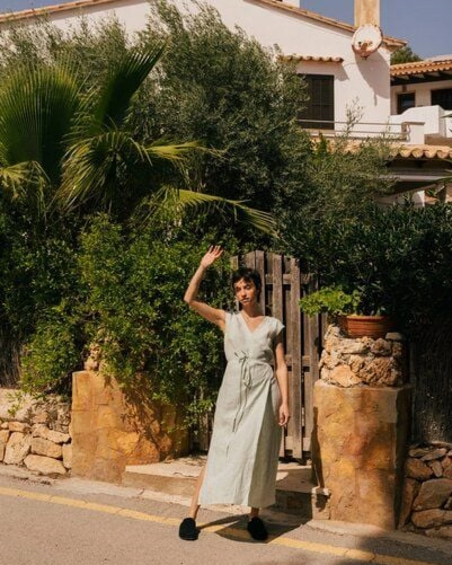 AmourLinen Wickelkleid aus Leinen AURORA – Ansicht 4