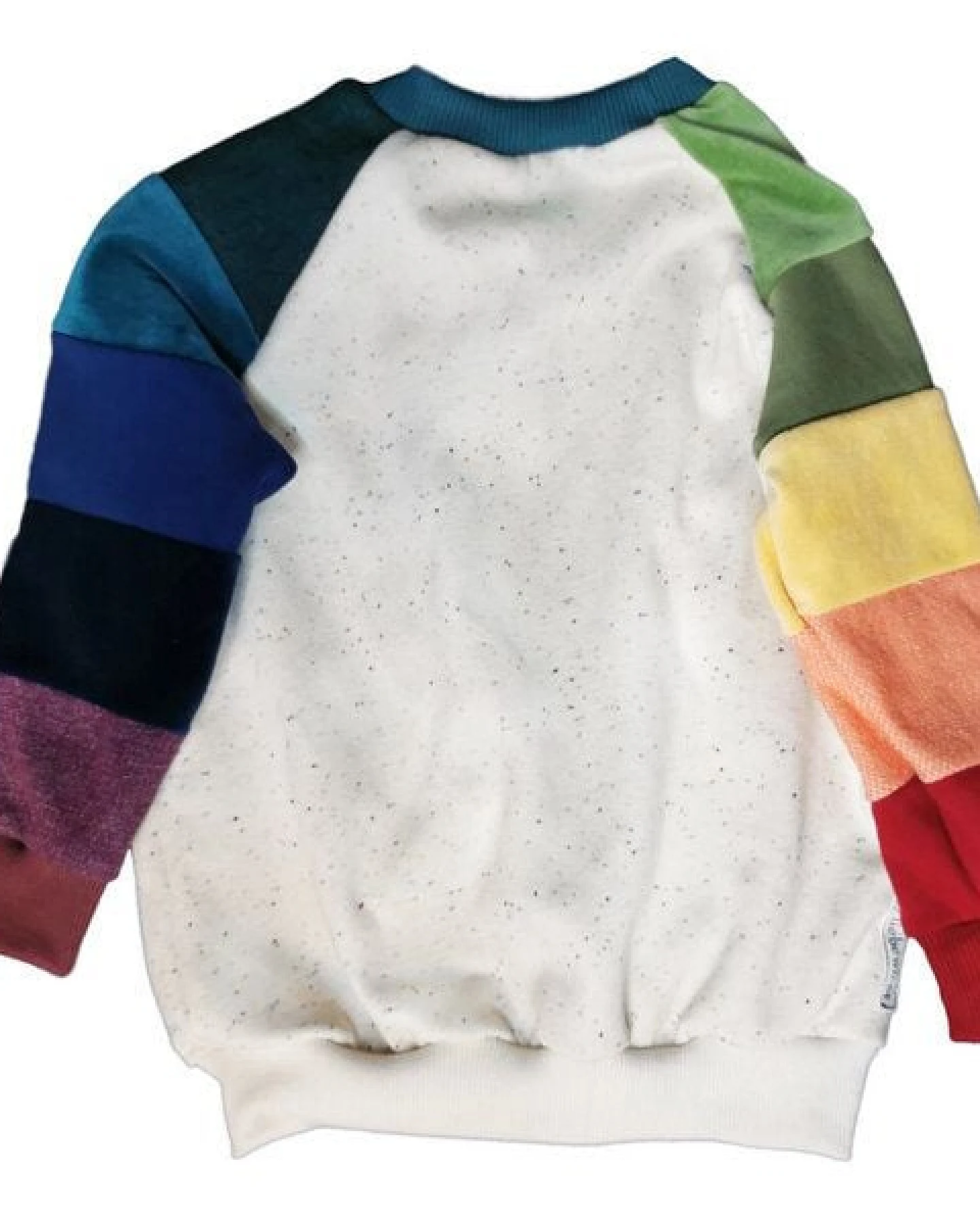 liebewicht Pullover aus Bio Sweat Regenbogen Patchwork Unikat für Babys und Kinder – Ansicht 2