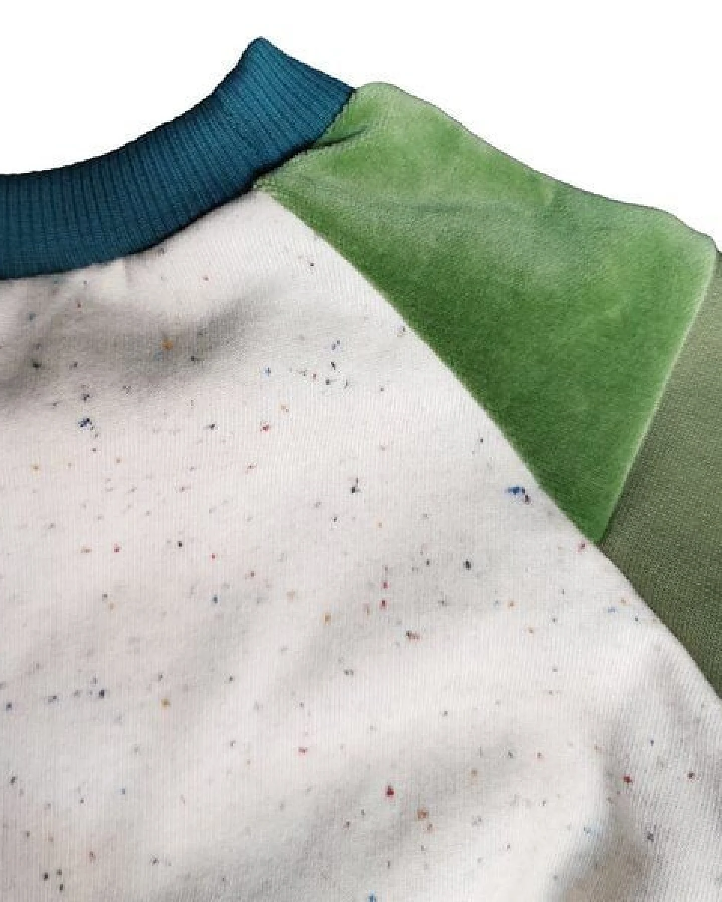 liebewicht Pullover aus Bio Sweat Regenbogen Patchwork Unikat für Babys und Kinder – Ansicht 4