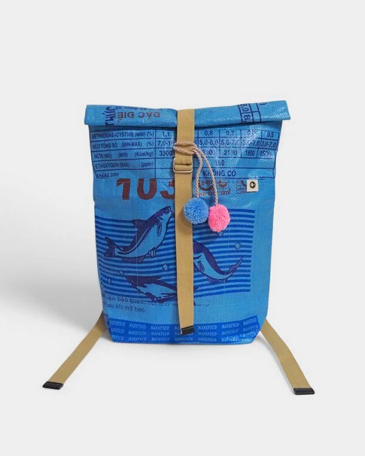 Blau