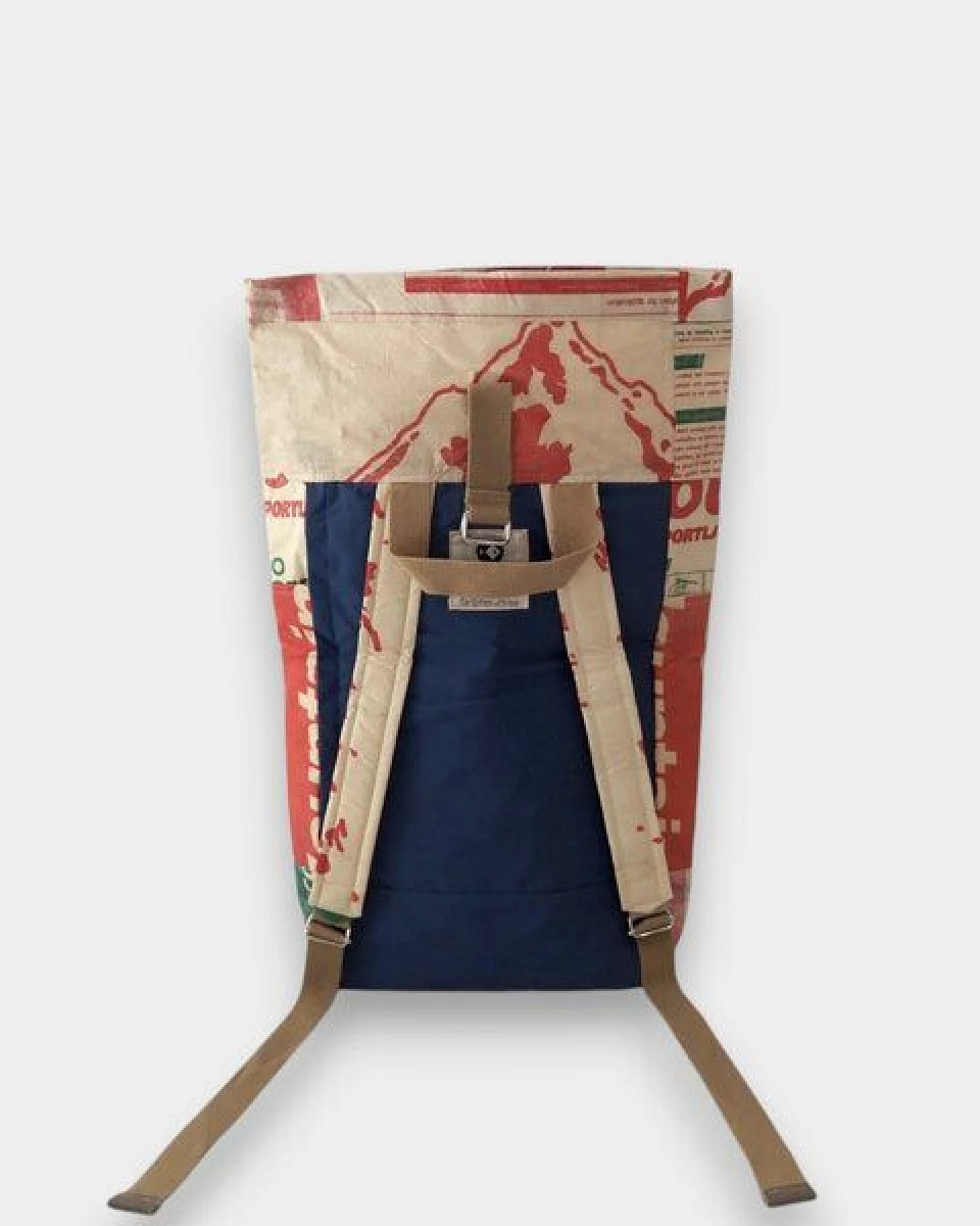 REFISHED fair fashion Rucksack 'BACKPACK' - upcycelte Zementsäcke – Ansicht 4
