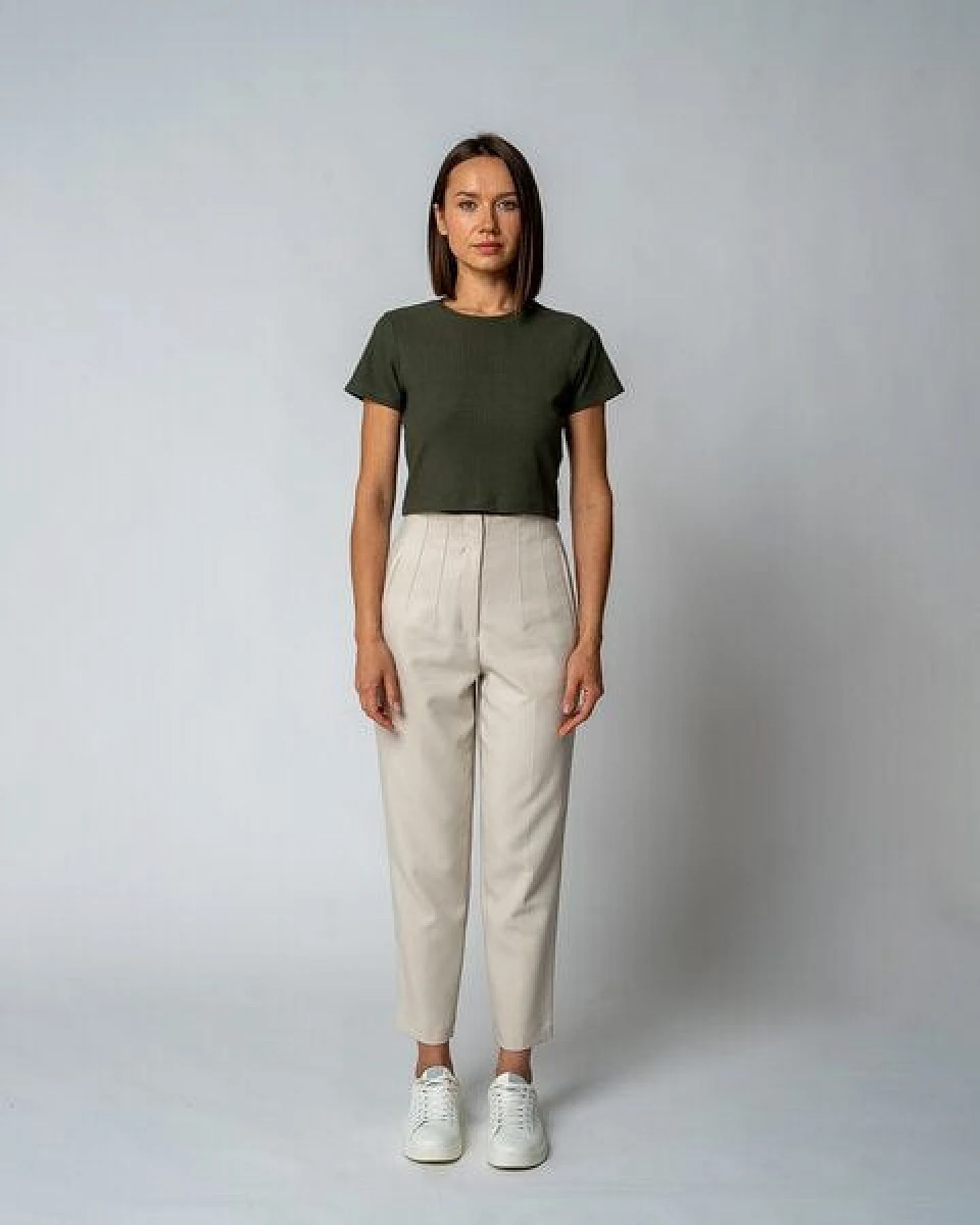 GORG Damen Geripptes Cropped T-Shirt aus Bio-Baumwolle & TENCEL Modal – Ansicht 4