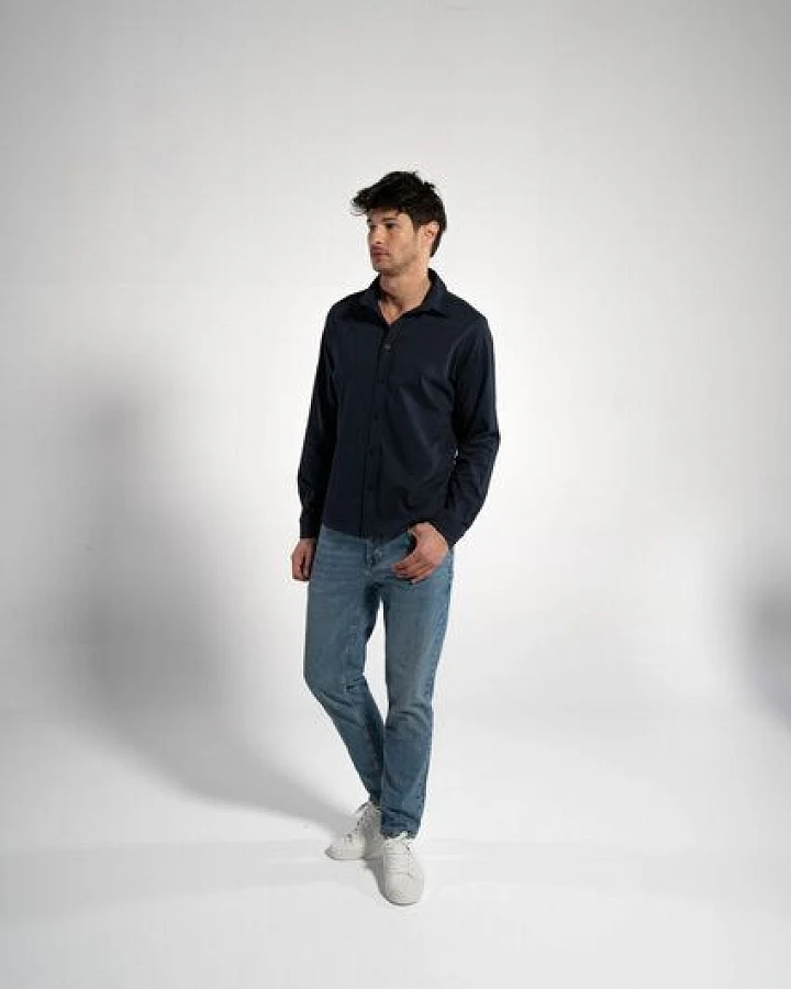 Blau