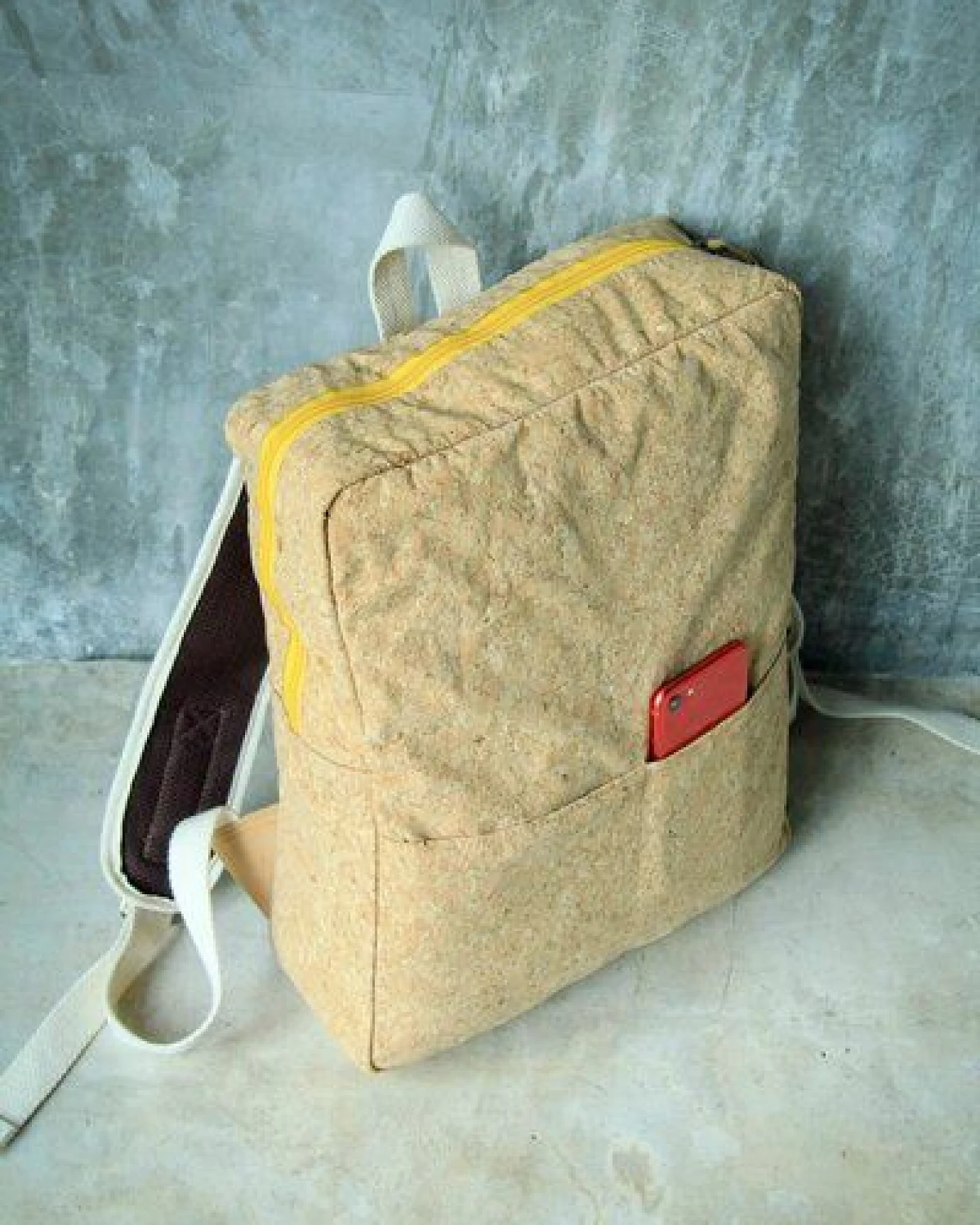 BY COPALA Rucksack aus Kork mit gelbem Zipper – Ansicht 3