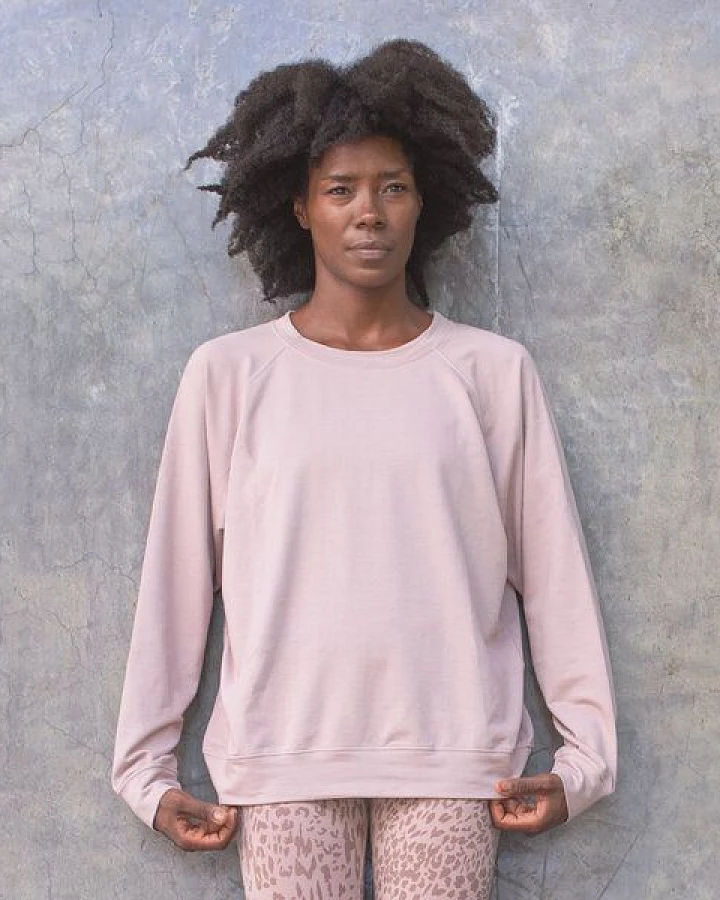 Jaya GIZA - Damen - Superweicher und bequemer Sweater mit Rundhalsausschnitt für entspannte Momente aus French Terry