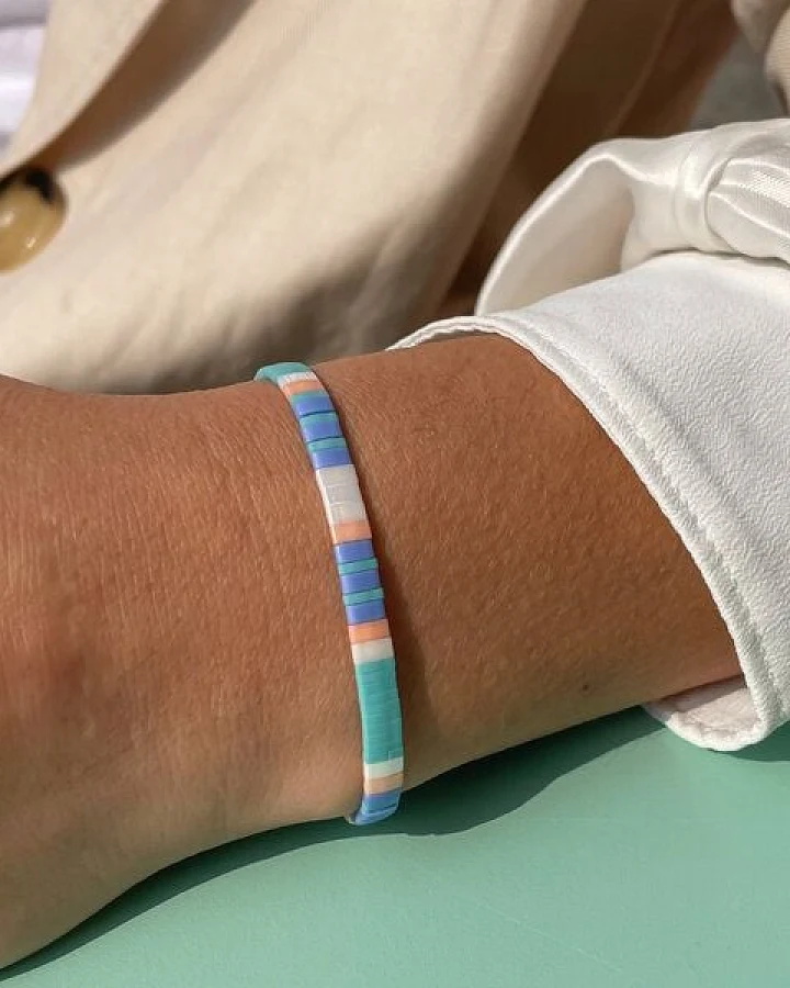 juni Breites Perlenarmband "Primavera" in Pastell Tönen