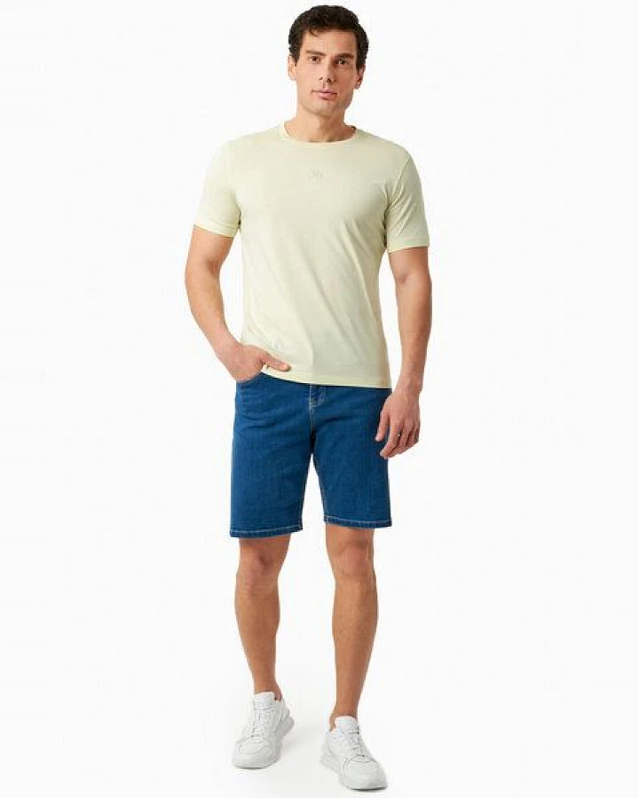 Medium Blue