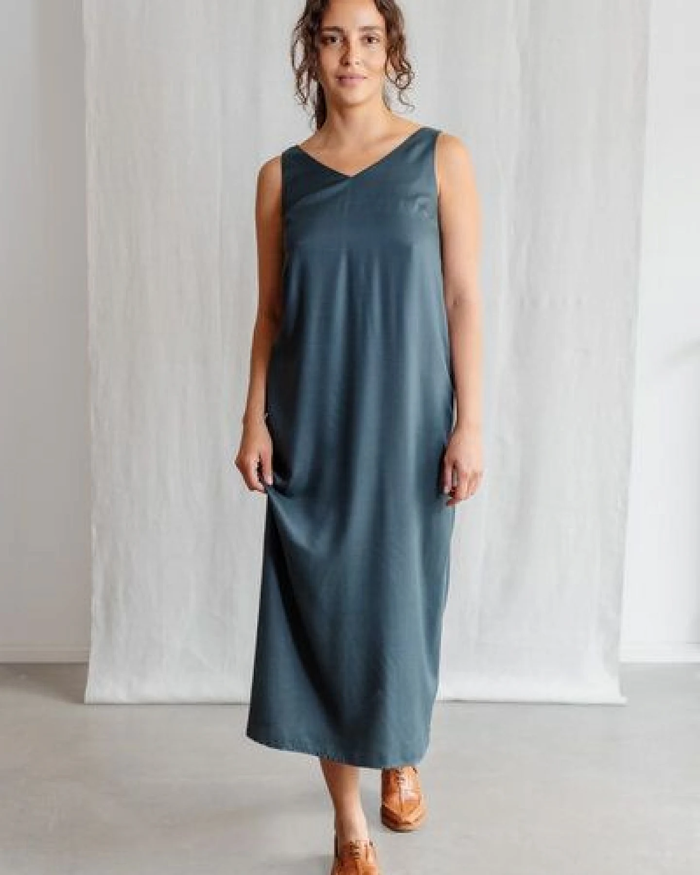 Jyoti - Fair Works Modal Kleid Arohi – Ansicht 2