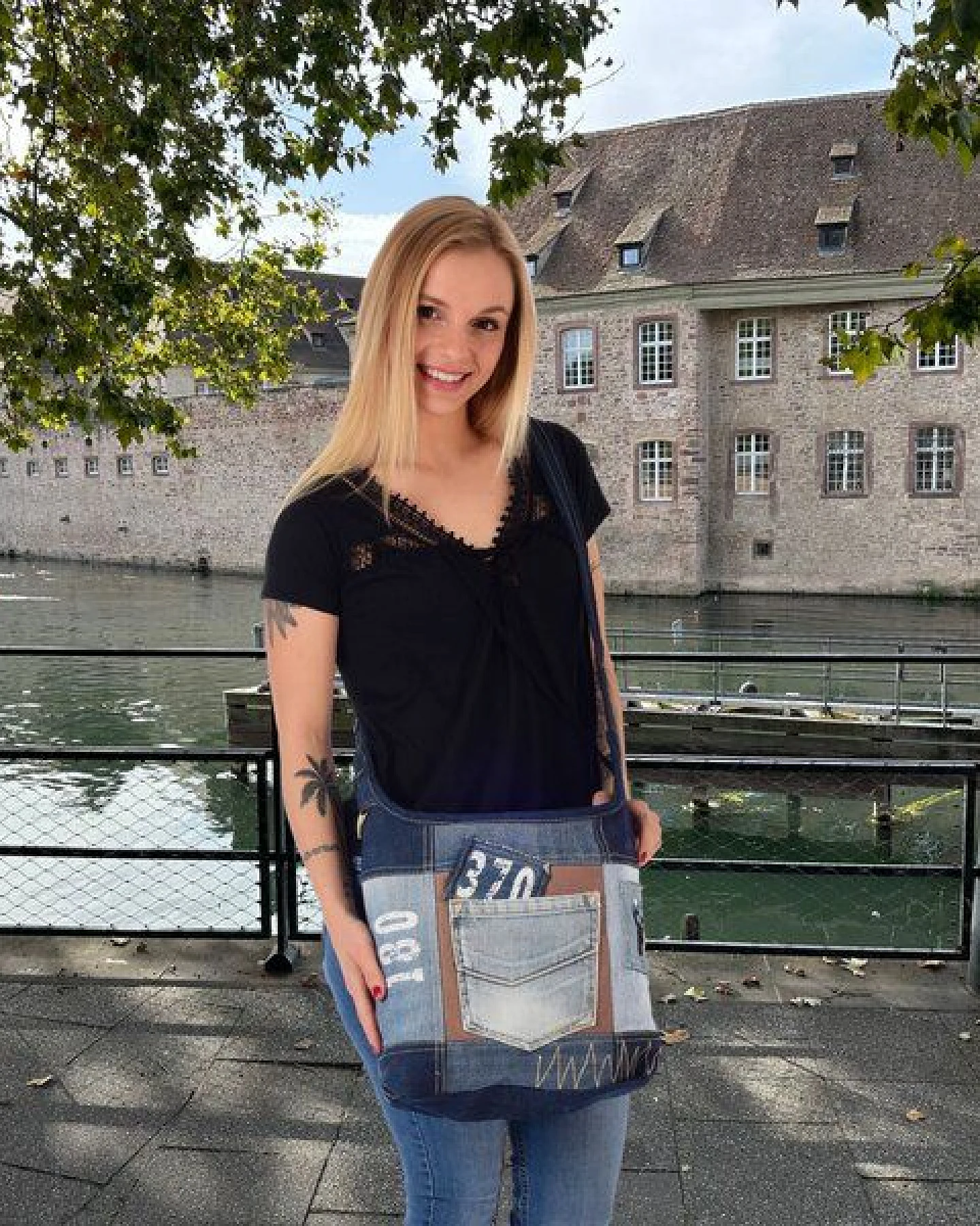 Sunsa Hobo Tasche recycelter Jeans Umhängetasche braune Jeanstasche – Ansicht 2