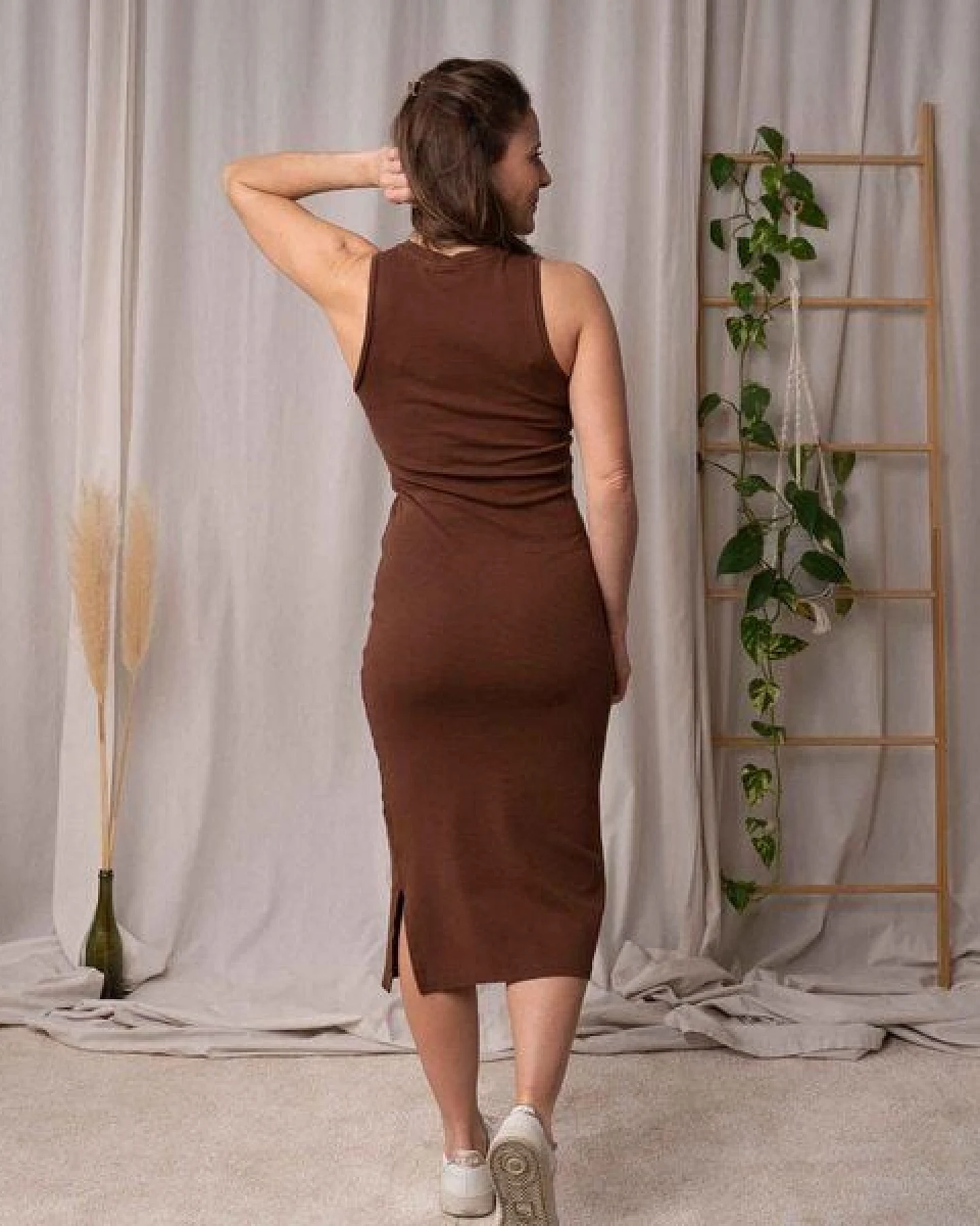 Vresh Clothing Violetta - Rib Kleid aus Biobaumwolle – Ansicht 2