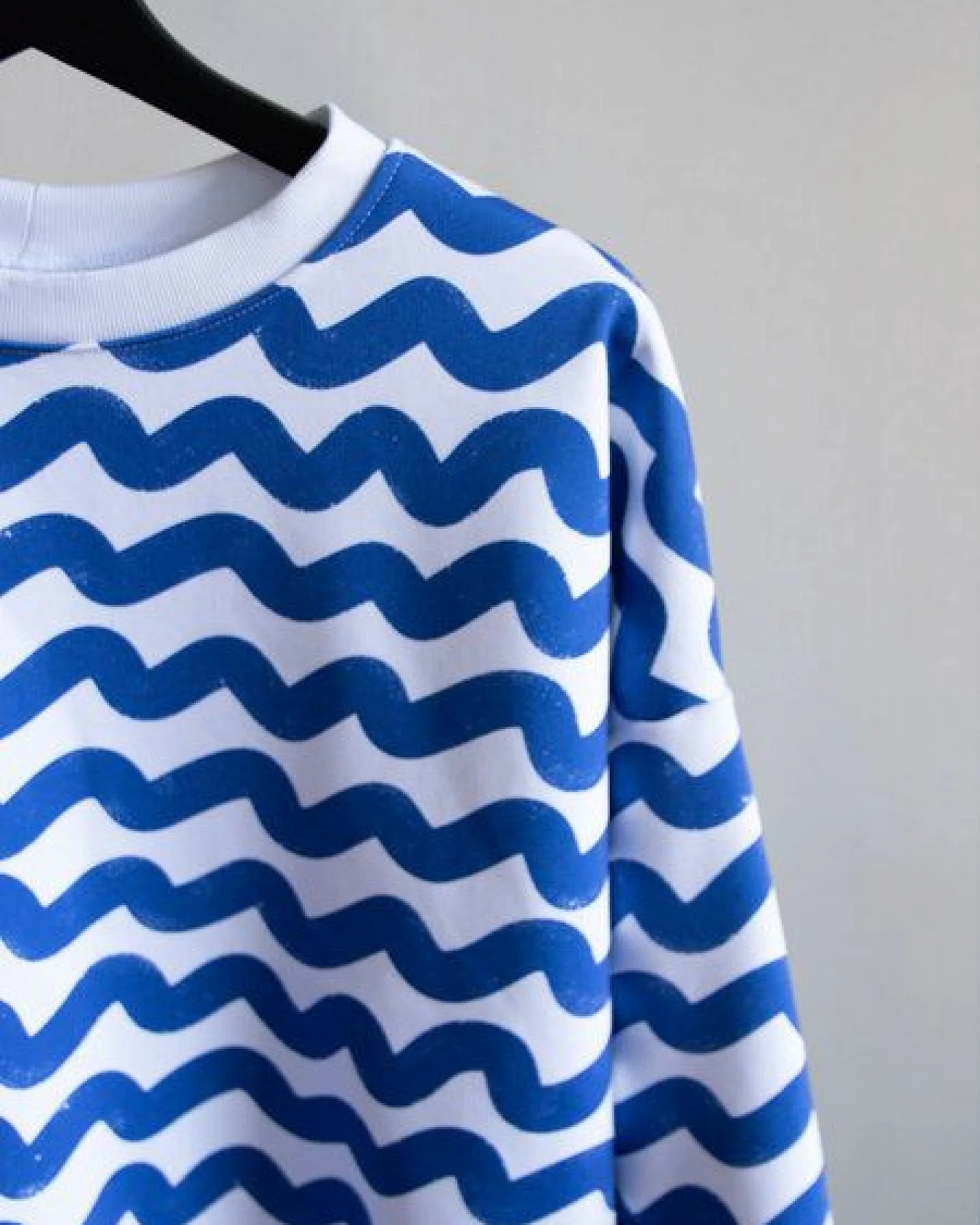 Ecostories Oversized Sweatshirt Welle – Ansicht 4