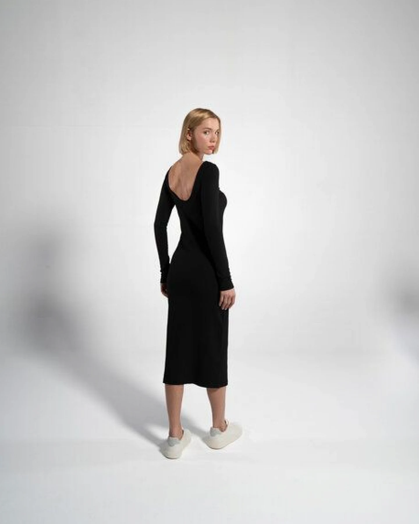 GORG Geripptes Damen-Langarmkleid aus Bio-Baumwolle & TENCEL Modal – Ansicht 4