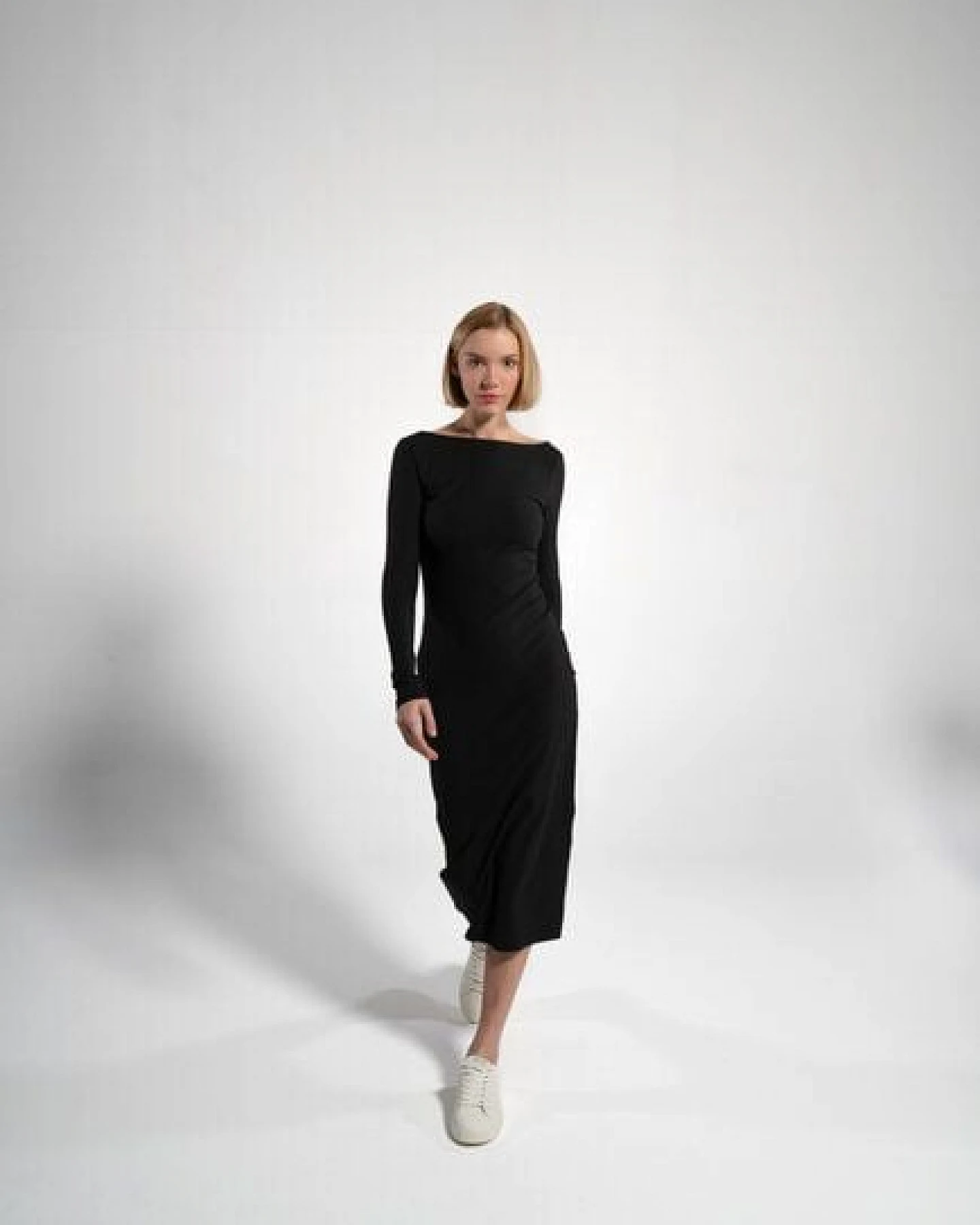 GORG Geripptes Damen-Langarmkleid aus Bio-Baumwolle & TENCEL Modal – Ansicht 4