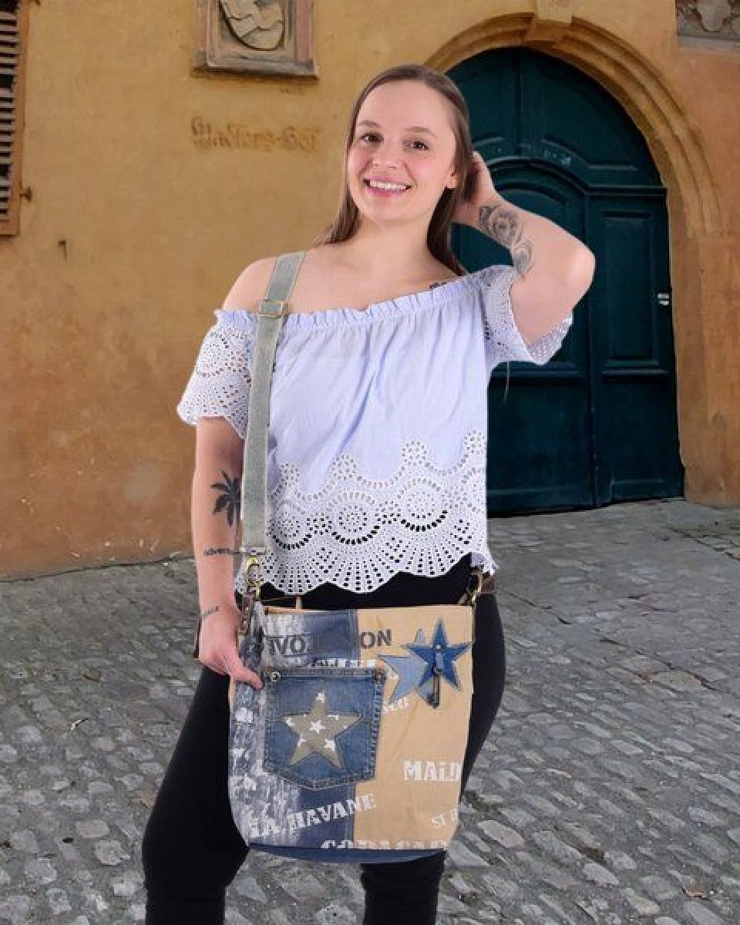 Sunsa Vintage Umhängetasche aus recycelter Jeans & Canvas. Nachhaltige Damen Crossbody Bag – Ansicht 2