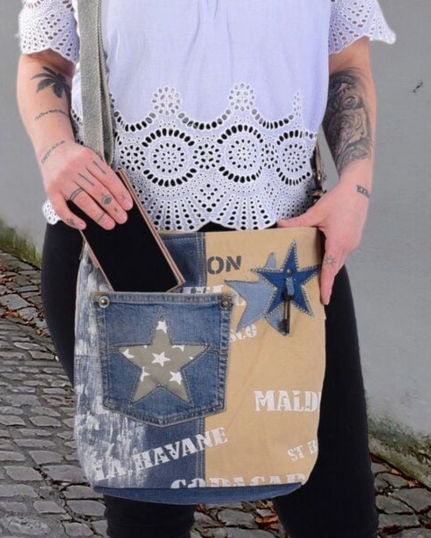 Sunsa Vintage Umhängetasche aus recycelter Jeans & Canvas. Nachhaltige Damen Crossbody Bag – Ansicht 4