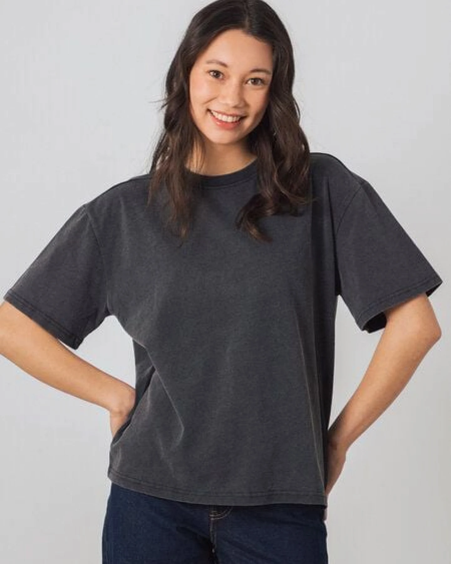 Honest Basics OG Shirt aus Bio- und recycelter Baumwolle – Ansicht 3