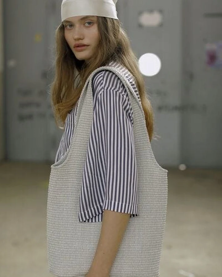 IVA RYCH Shopper in Bast-Optik I Deadstock
