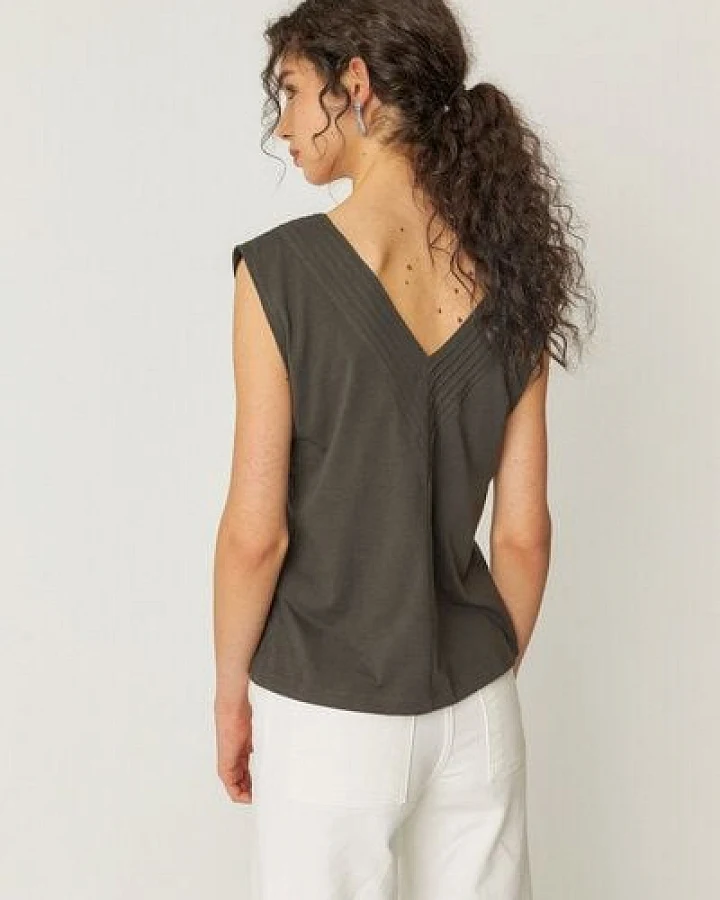 SKFK Top Zuntz 1 - Dark Khaki - aus Biobaumwolle