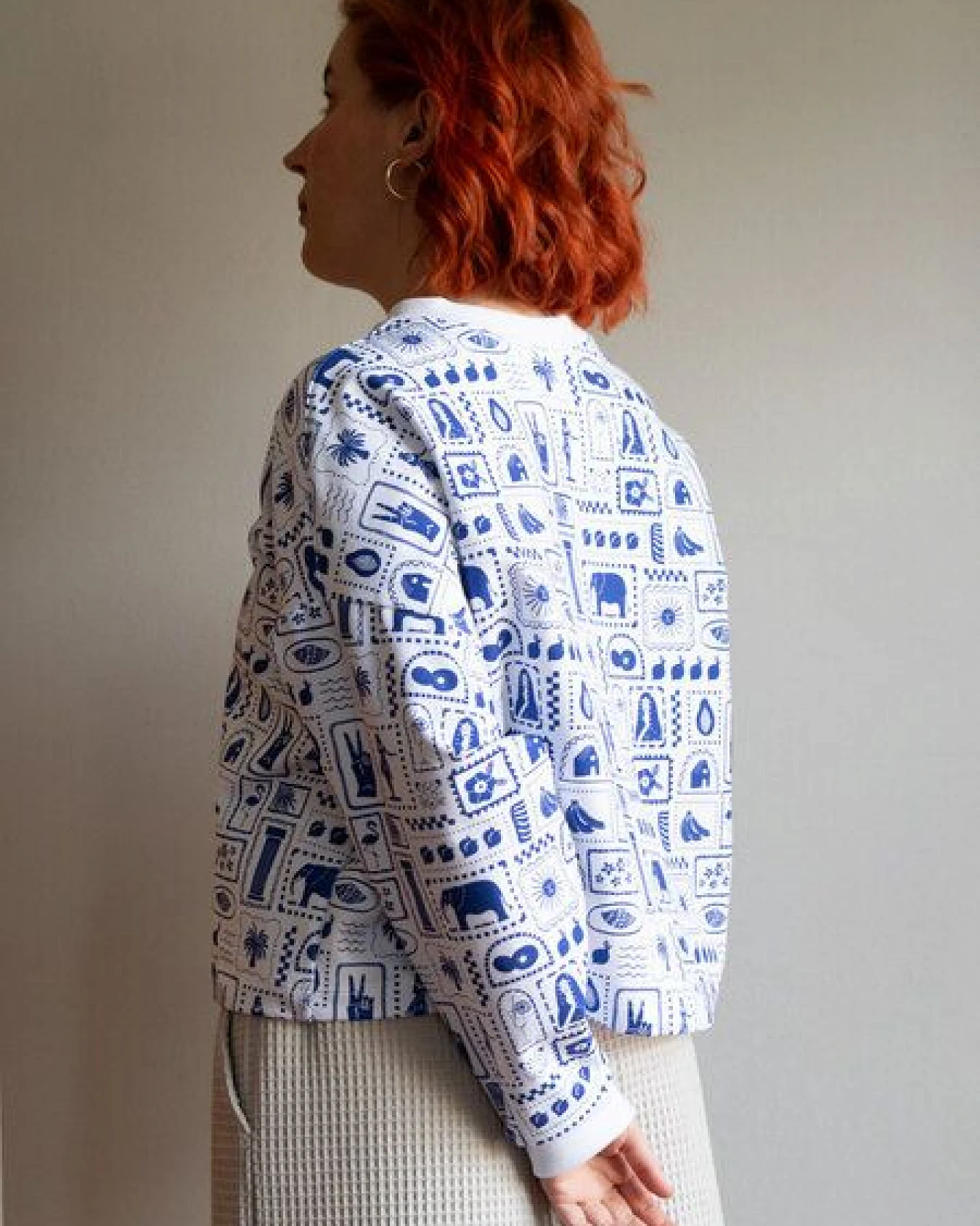 Ecostories Oversized Sweatshirt Postkarte – Ansicht 3