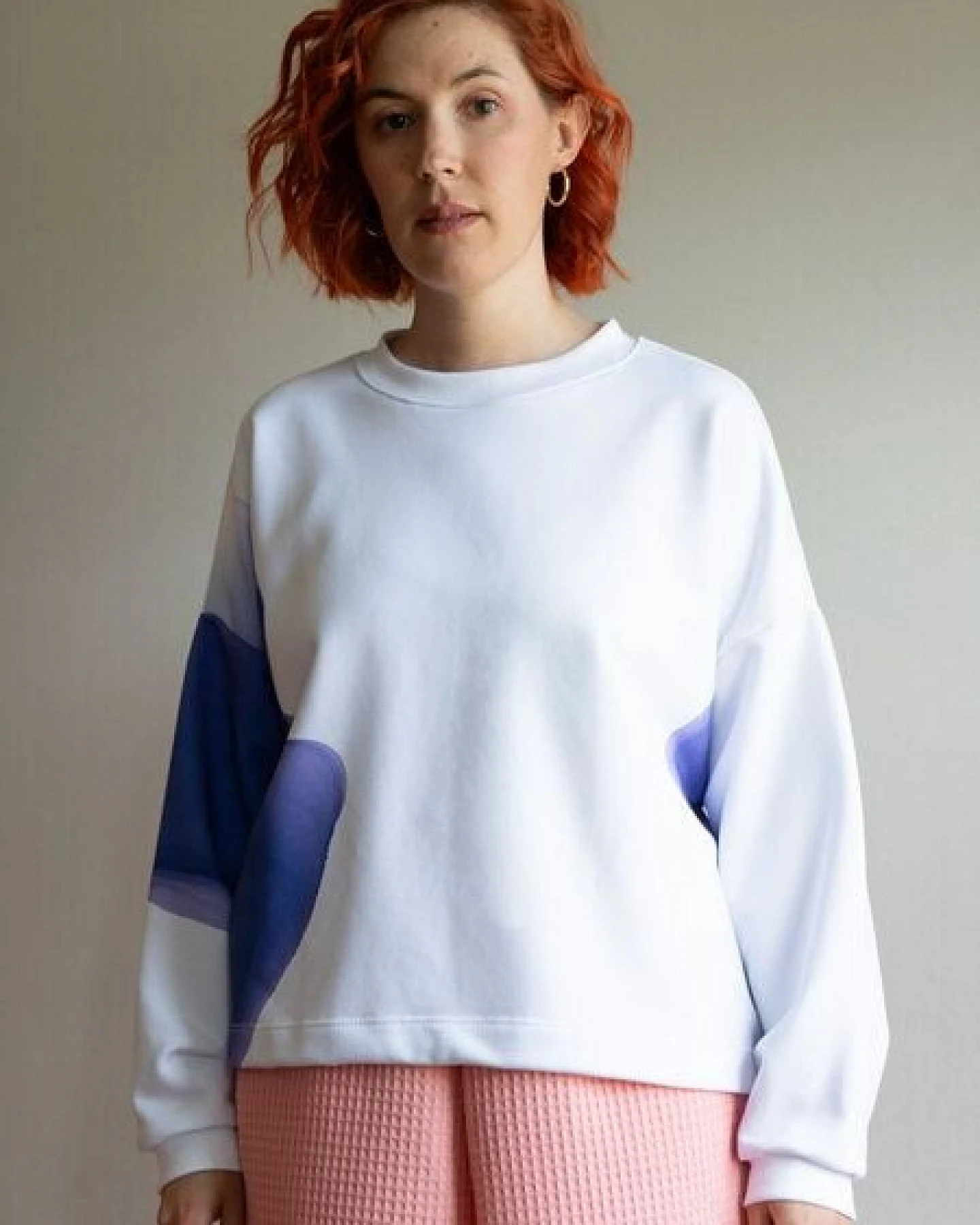 Ecostories Oversized Sweatshirt Pinselstrich – Ansicht 3