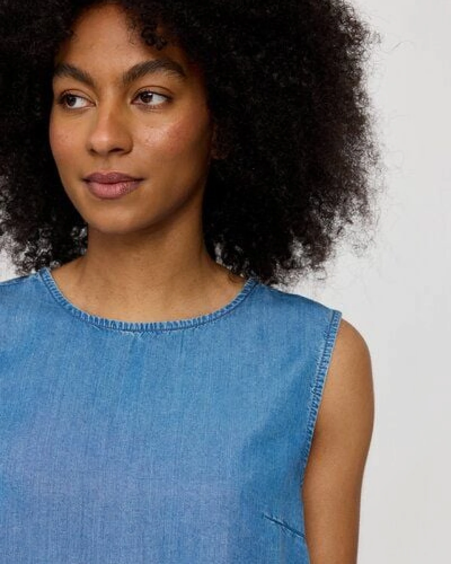 Mazine Top im Denim Look - aus Lyocell – Ansicht 4