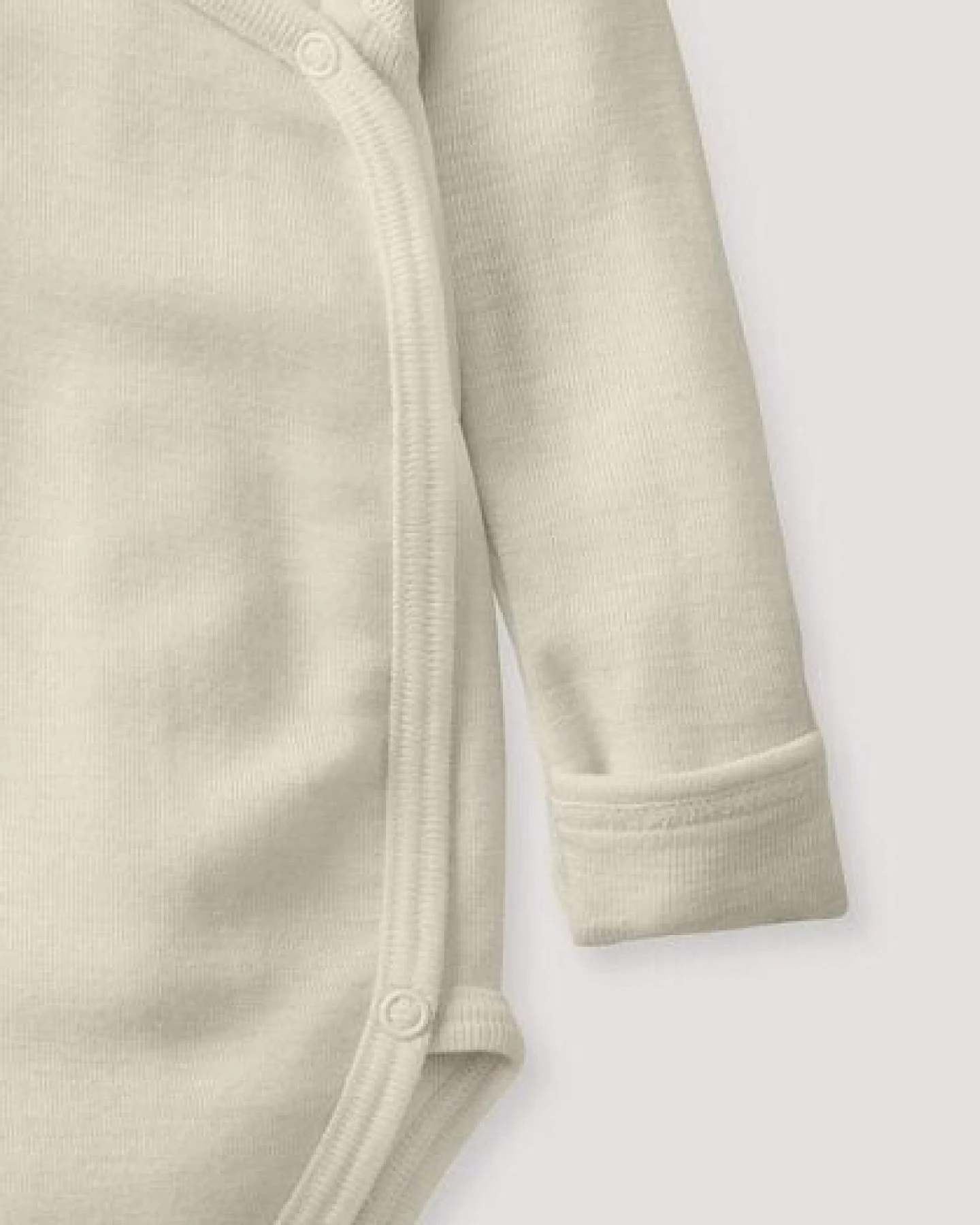 hessnatur Langarm Wickelbody Slim aus Bio-Merinowolle mit Seide – Ansicht 3