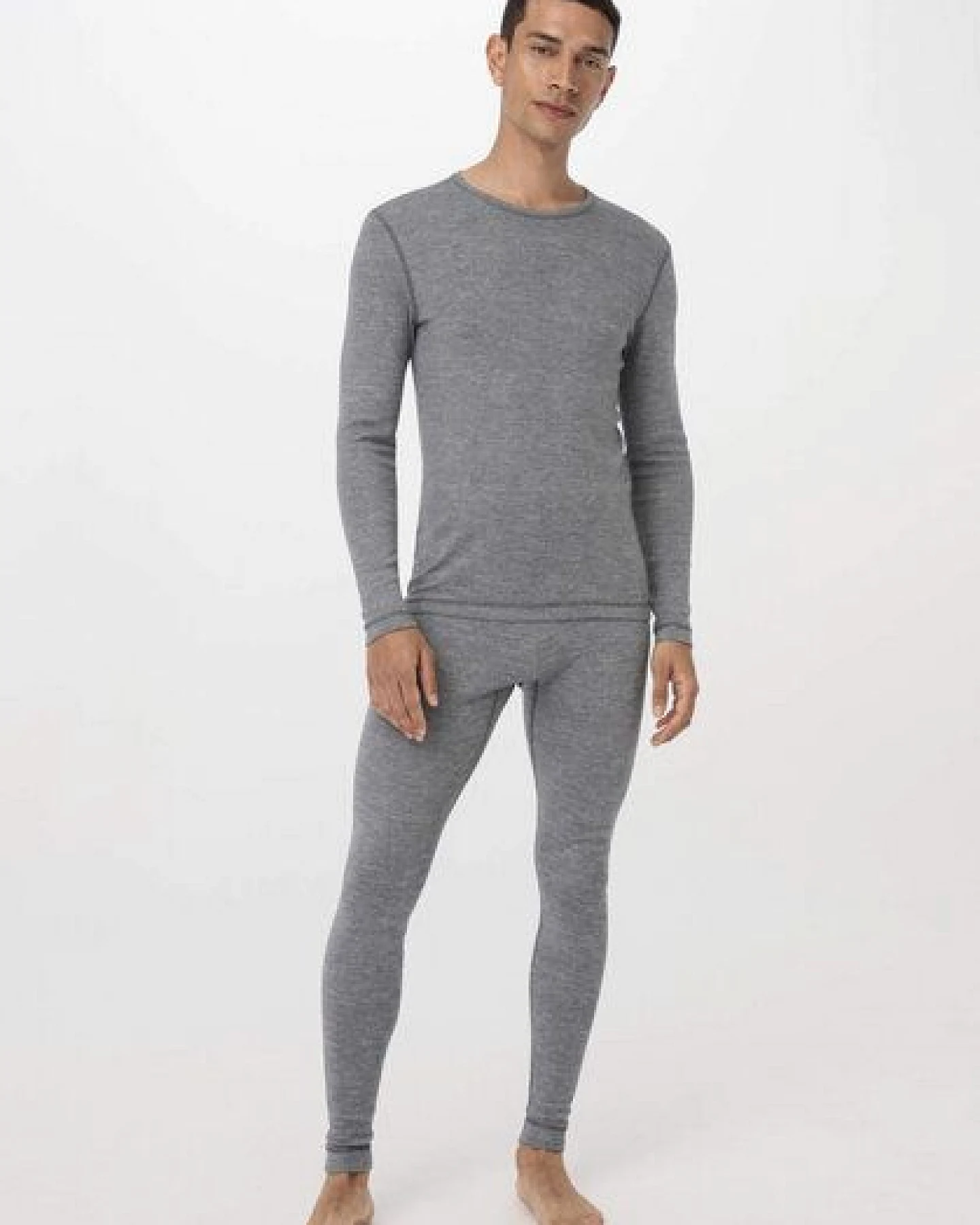 hessnatur Funktions-Langarmshirt mit Bio-Merinowolle und Seide – Ansicht 4