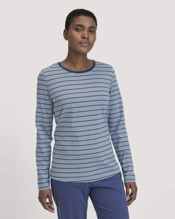 hessnatur Langarm-Schlafshirt aus reiner Bio-Baumwolle