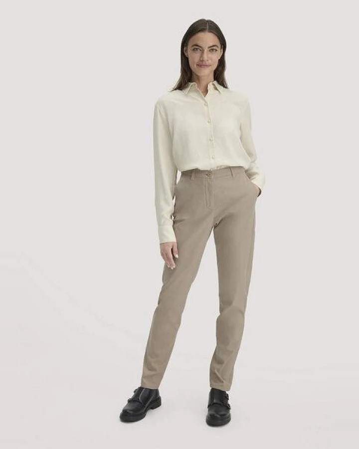 hessnatur Hose Chino Regular aus Bio-Baumwolle