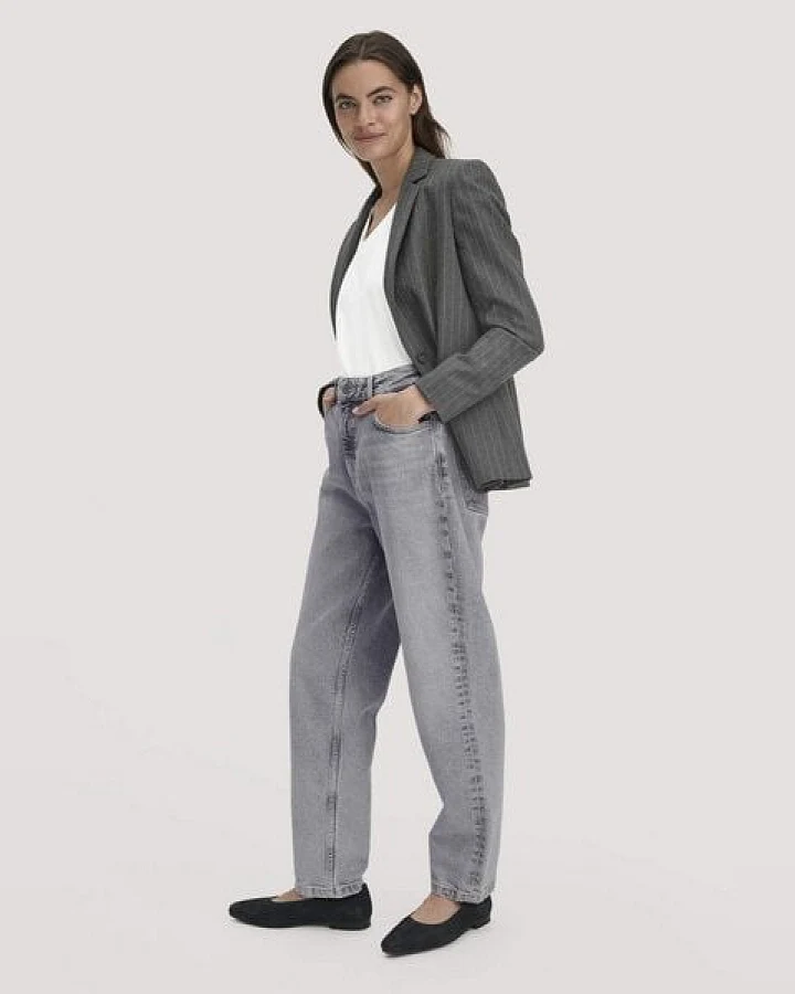 hessnatur Jeans NELE High Rise Barrel Leg aus Bio-Denim