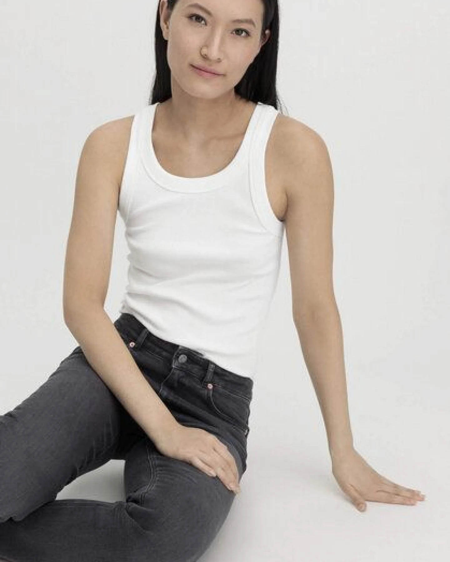 hessnatur Jeans LEA Mid Rise Slim aus Bio-Denim – Ansicht 2