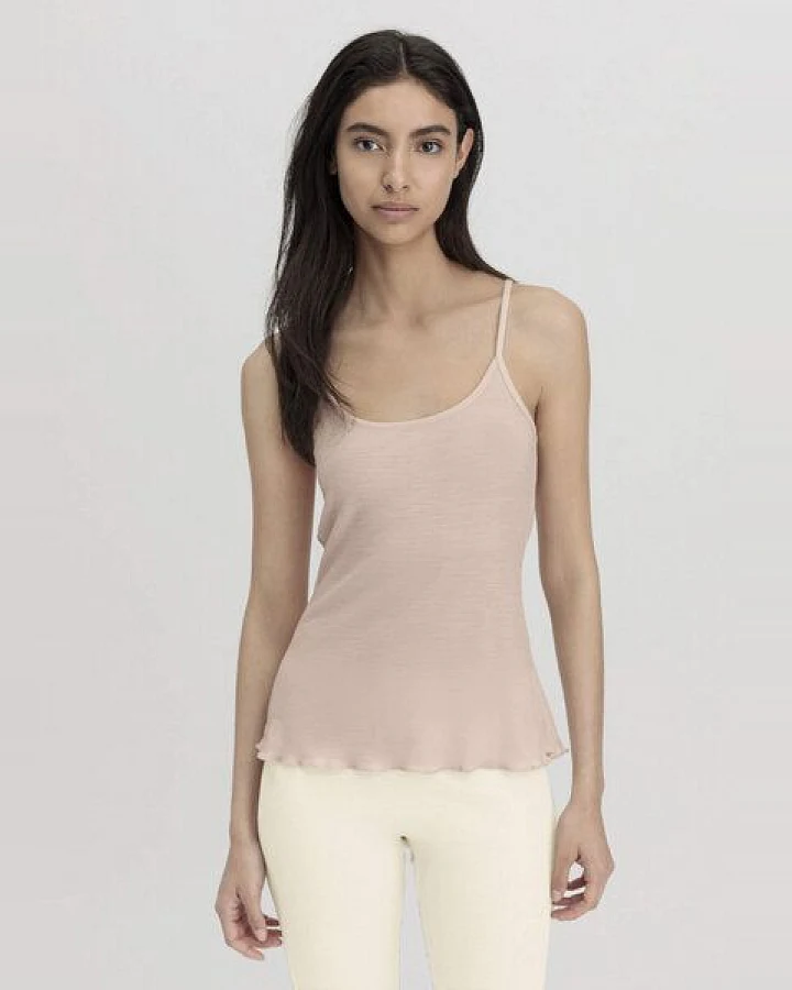 hessnatur Spaghetti Top Fitted aus Bio-Merinowolle und TENCEL Lyocell