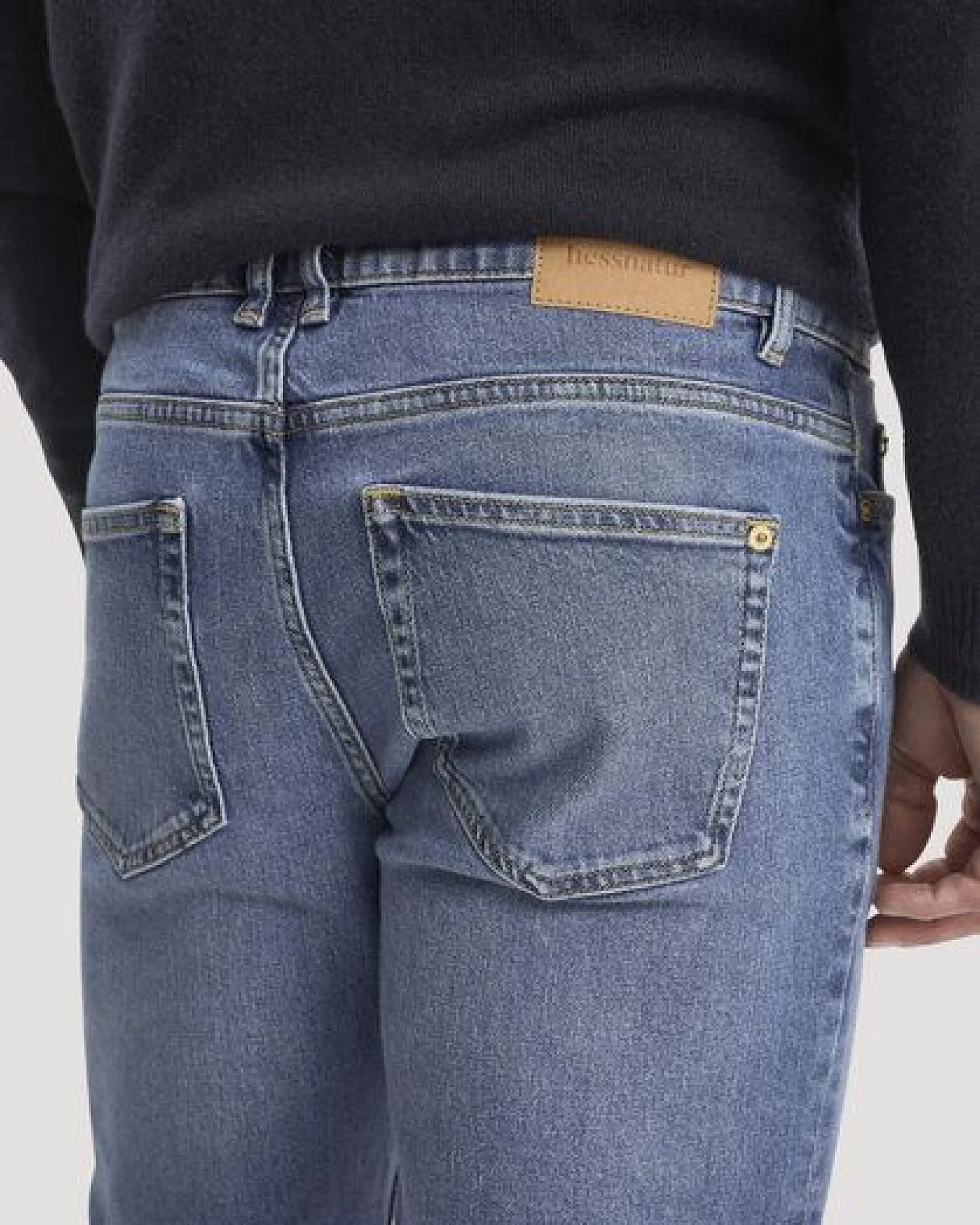 hessnatur Jeans BEN Regular Straight aus Bio-Denim – Ansicht 2