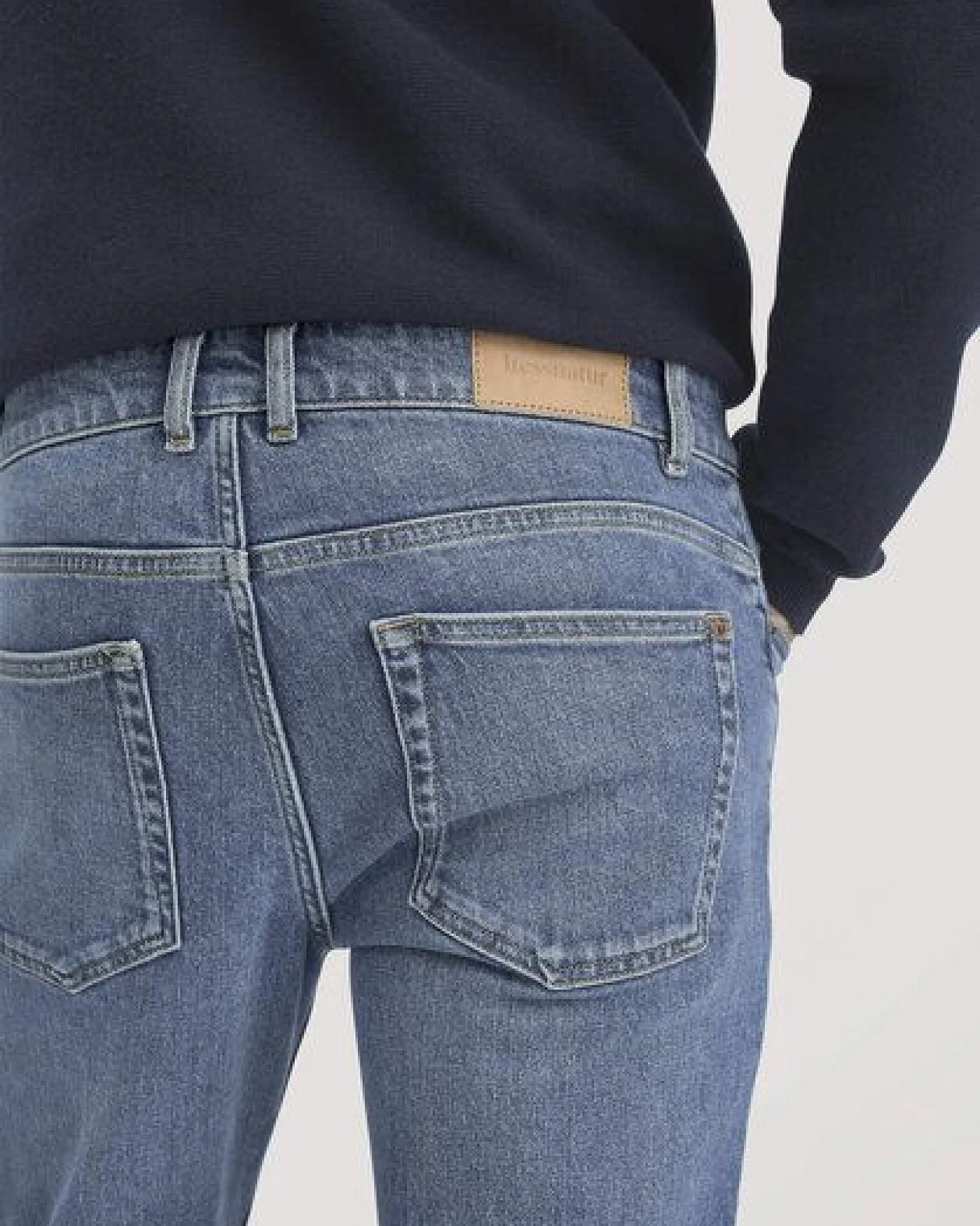 hessnatur Jeans BEN Regular Straight aus Bio-Denim – Ansicht 2