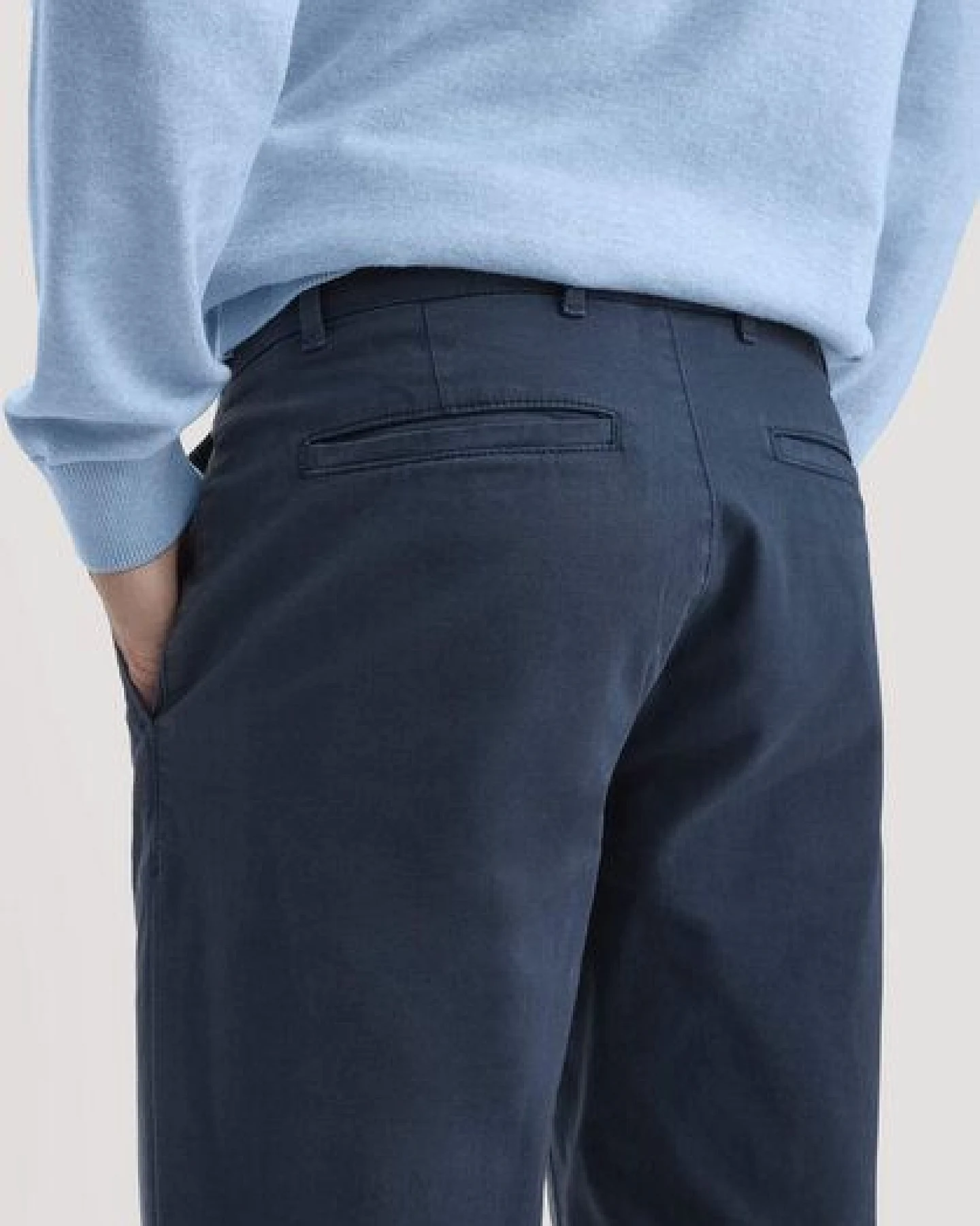 hessnatur Chino LENN Regular aus Bio-Baumwolle – Ansicht 2